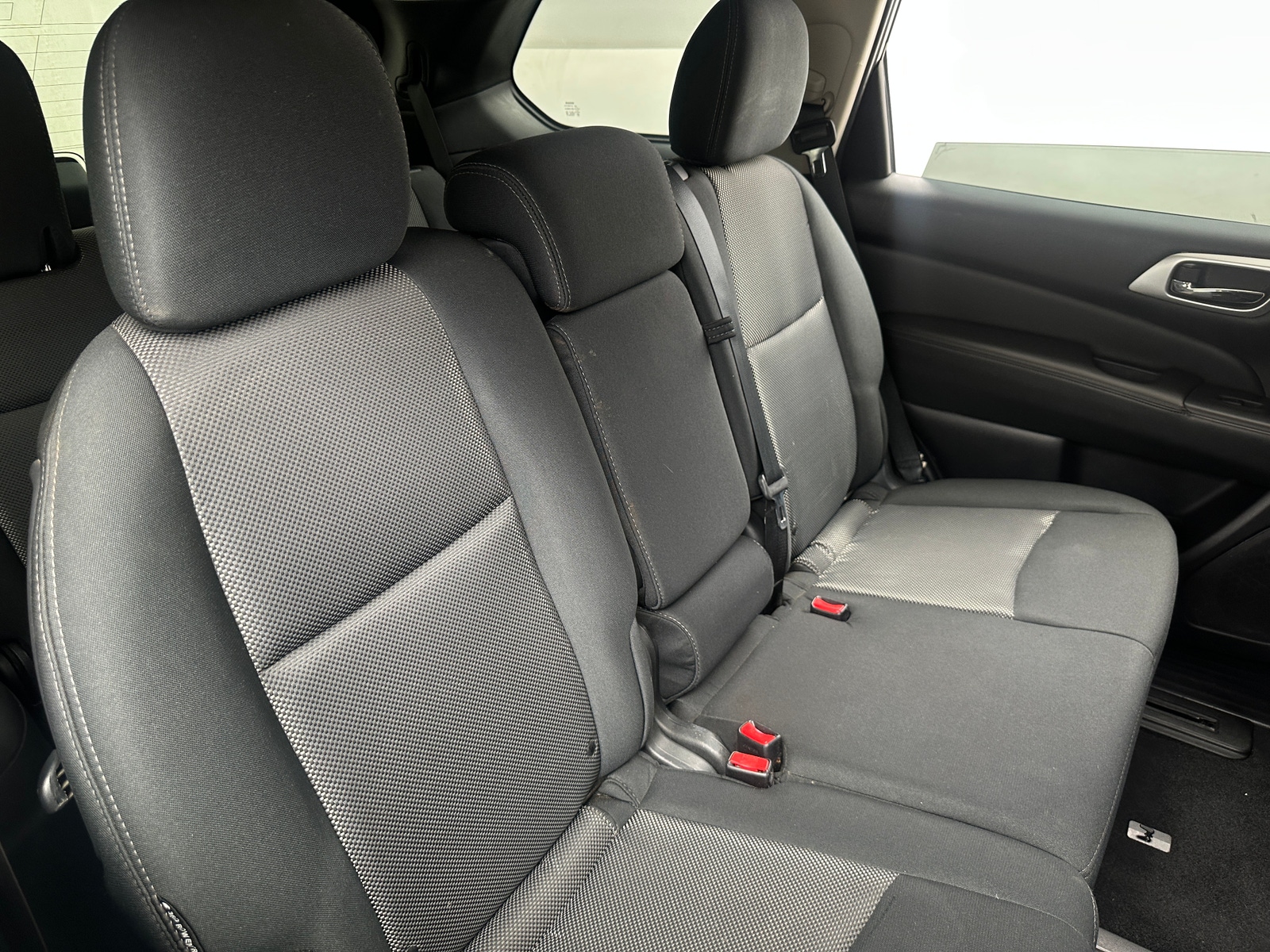 Thumbnail: 2019 Nissan Pathfinder - 6