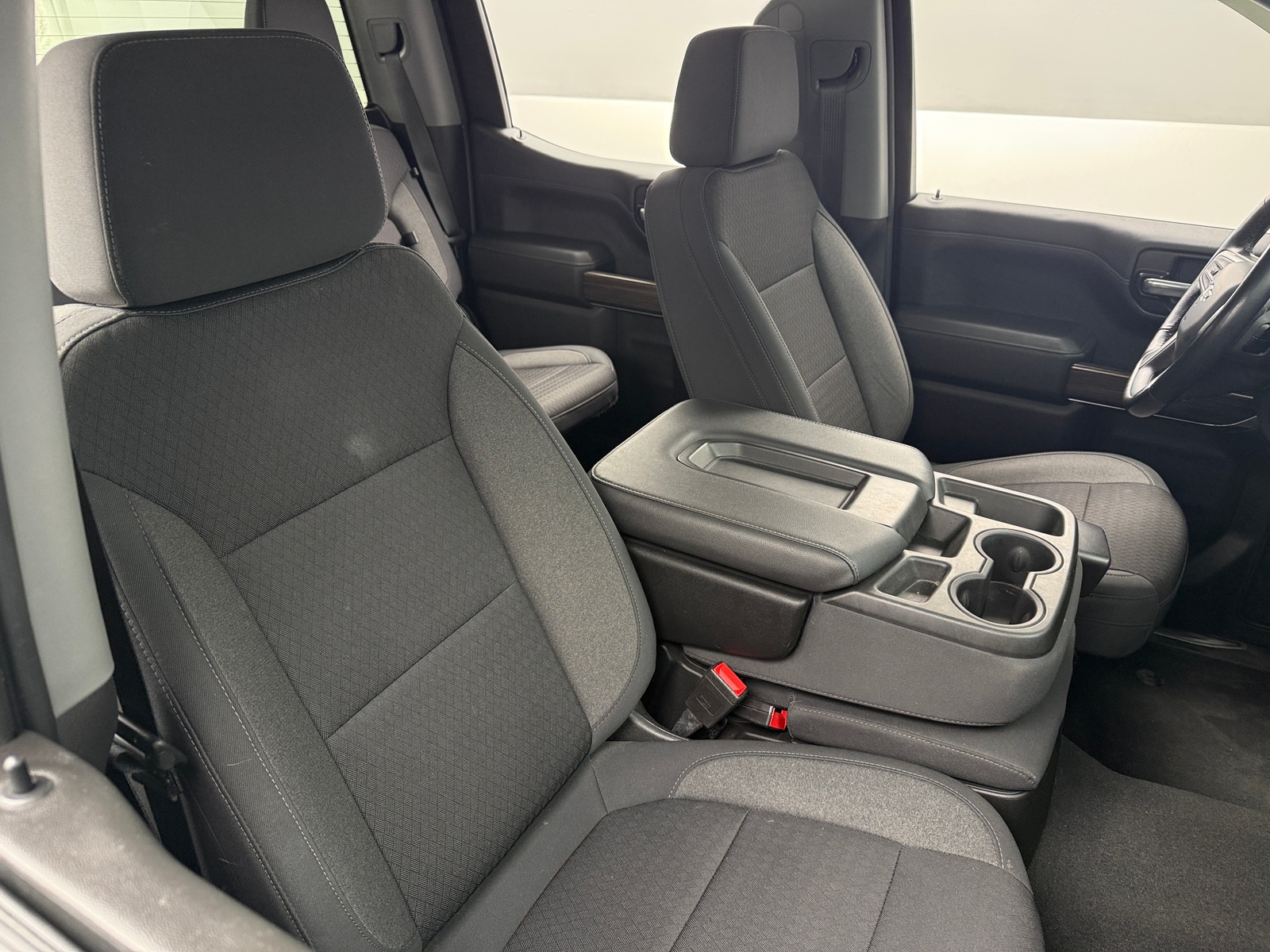 Thumbnail: 2021 Chevrolet Silverado 1500 - 2