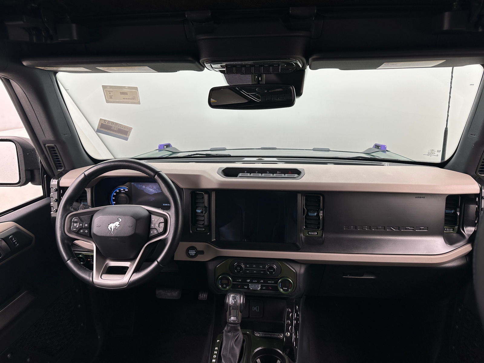 Thumbnail: 2023 Ford Bronco - 3