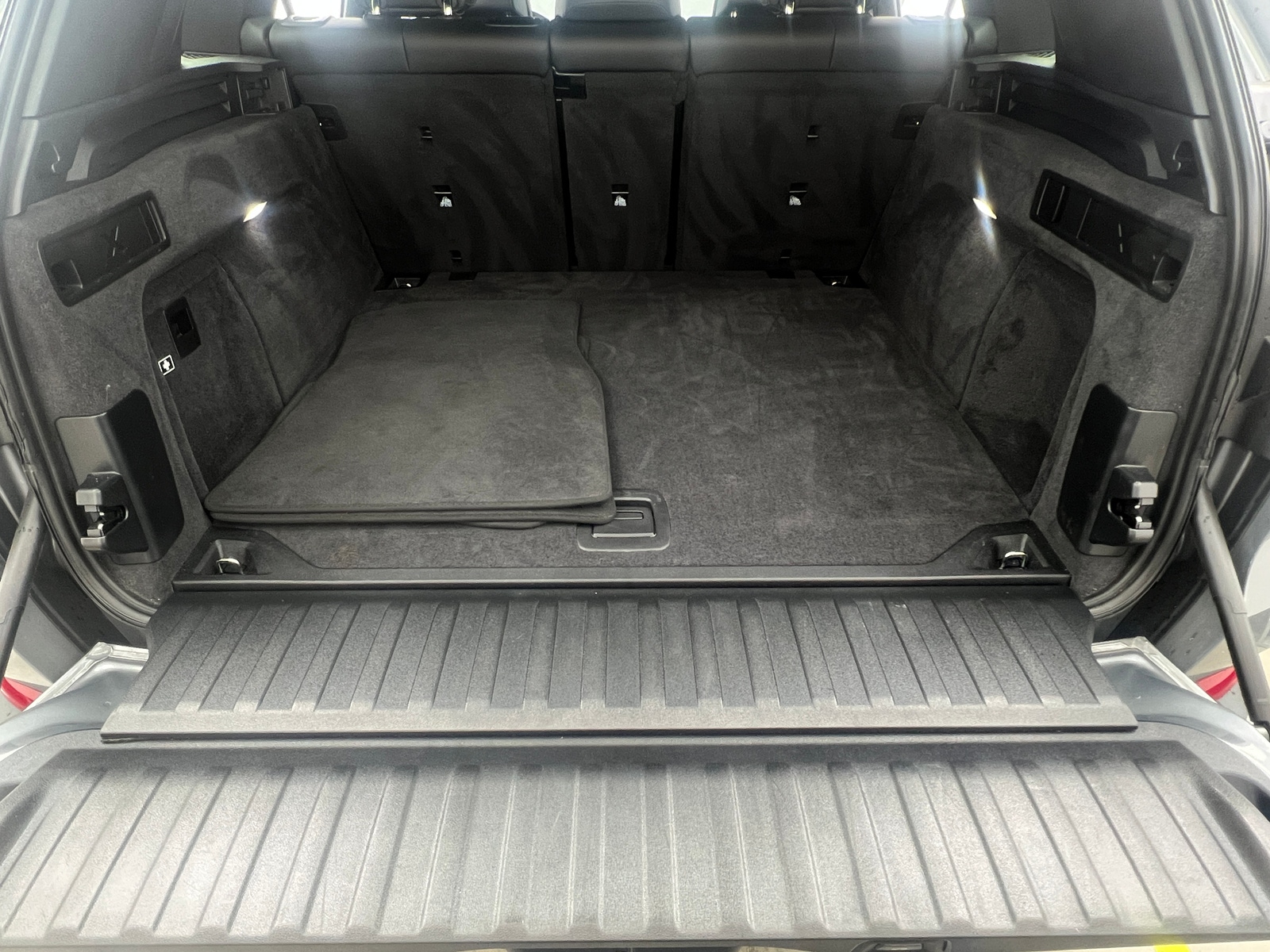 Thumbnail: 2025 BMW X5 - 6