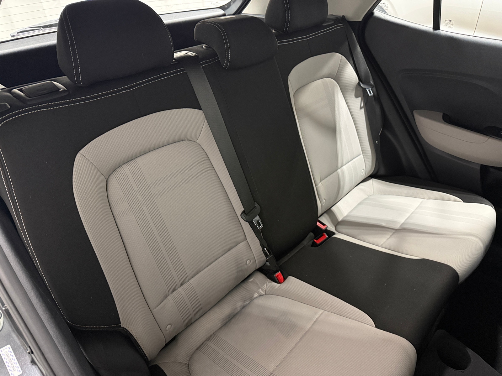 Thumbnail: 2024 Hyundai Venue - 6