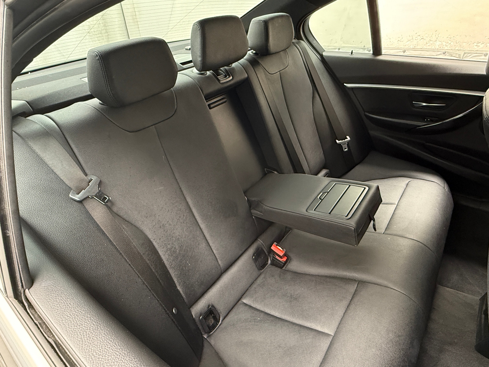 Thumbnail: 2018 BMW 3 Series - 5