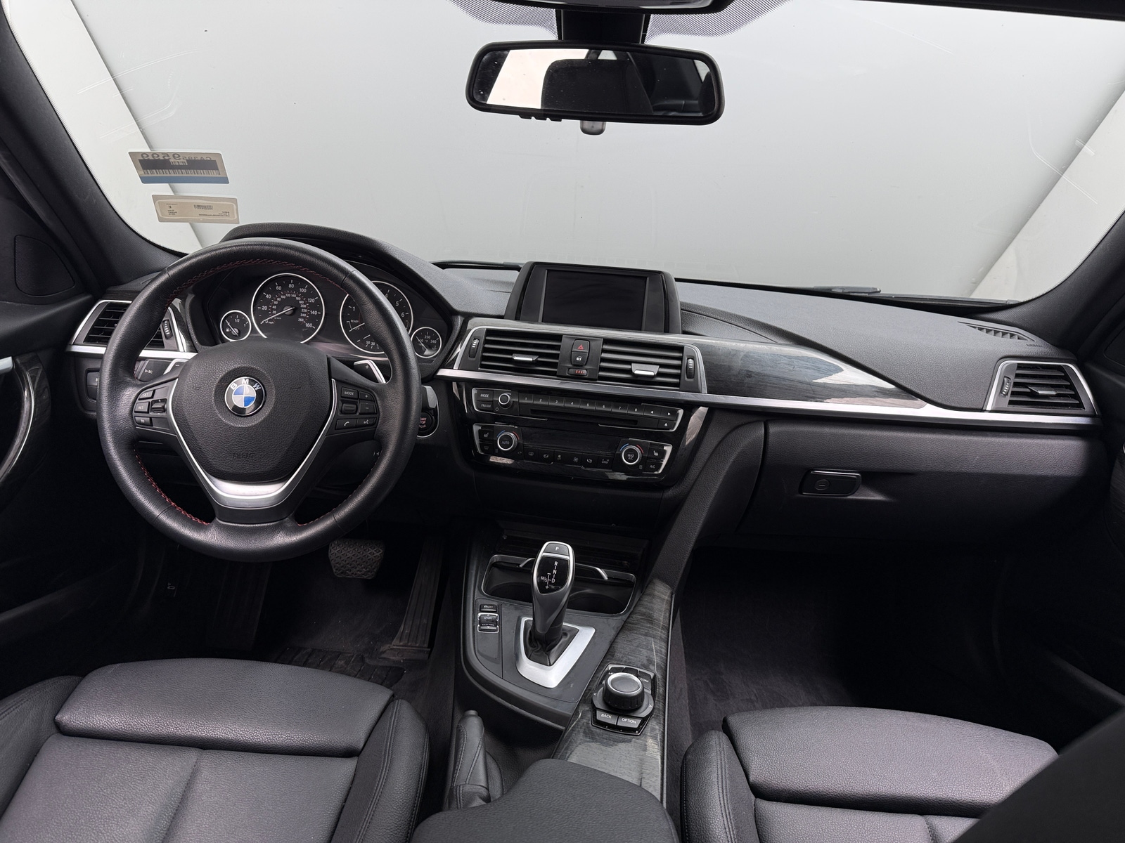 Thumbnail: 2018 BMW 3 Series - 2