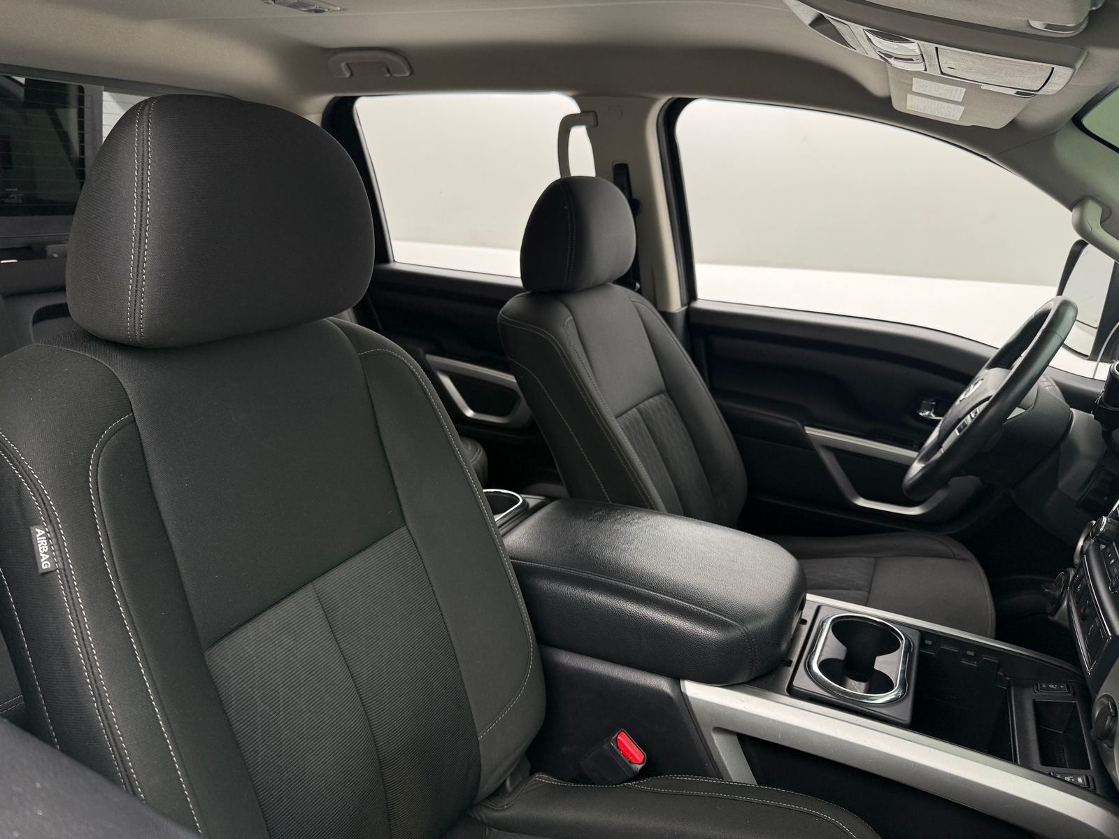 Thumbnail: 2017 Nissan Titan - 2