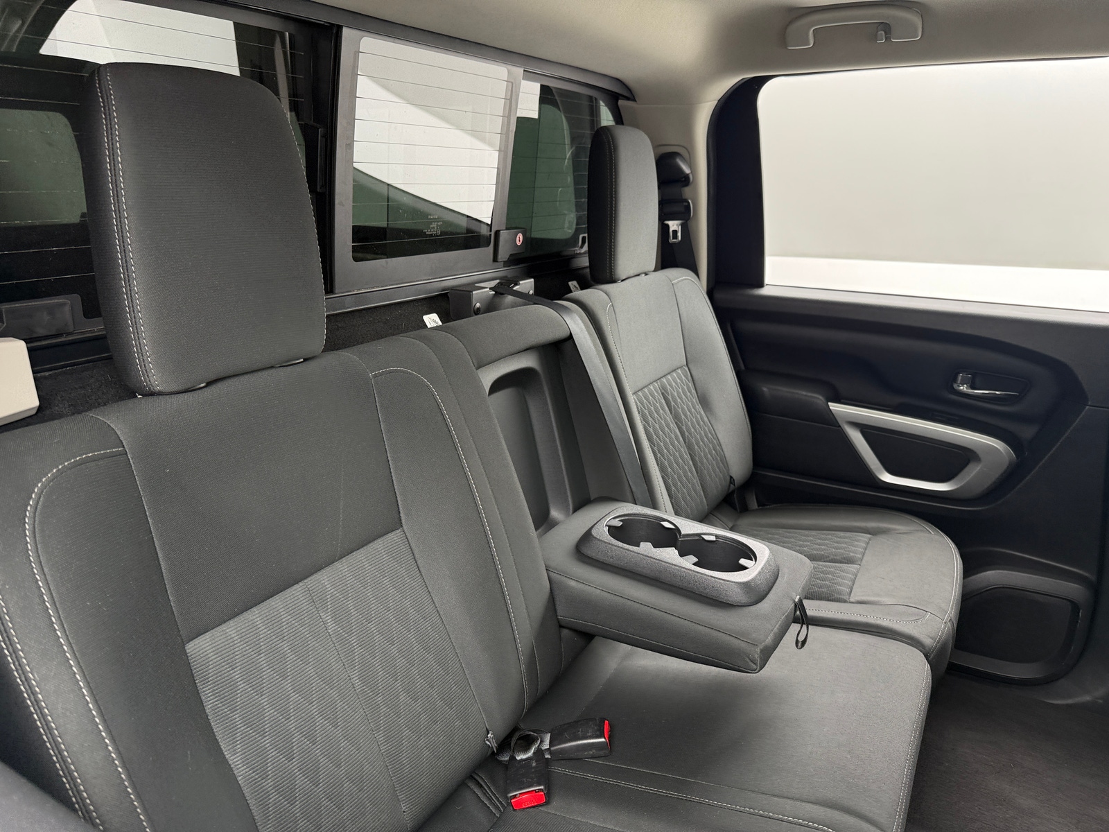 Thumbnail: 2017 Nissan Titan - 6