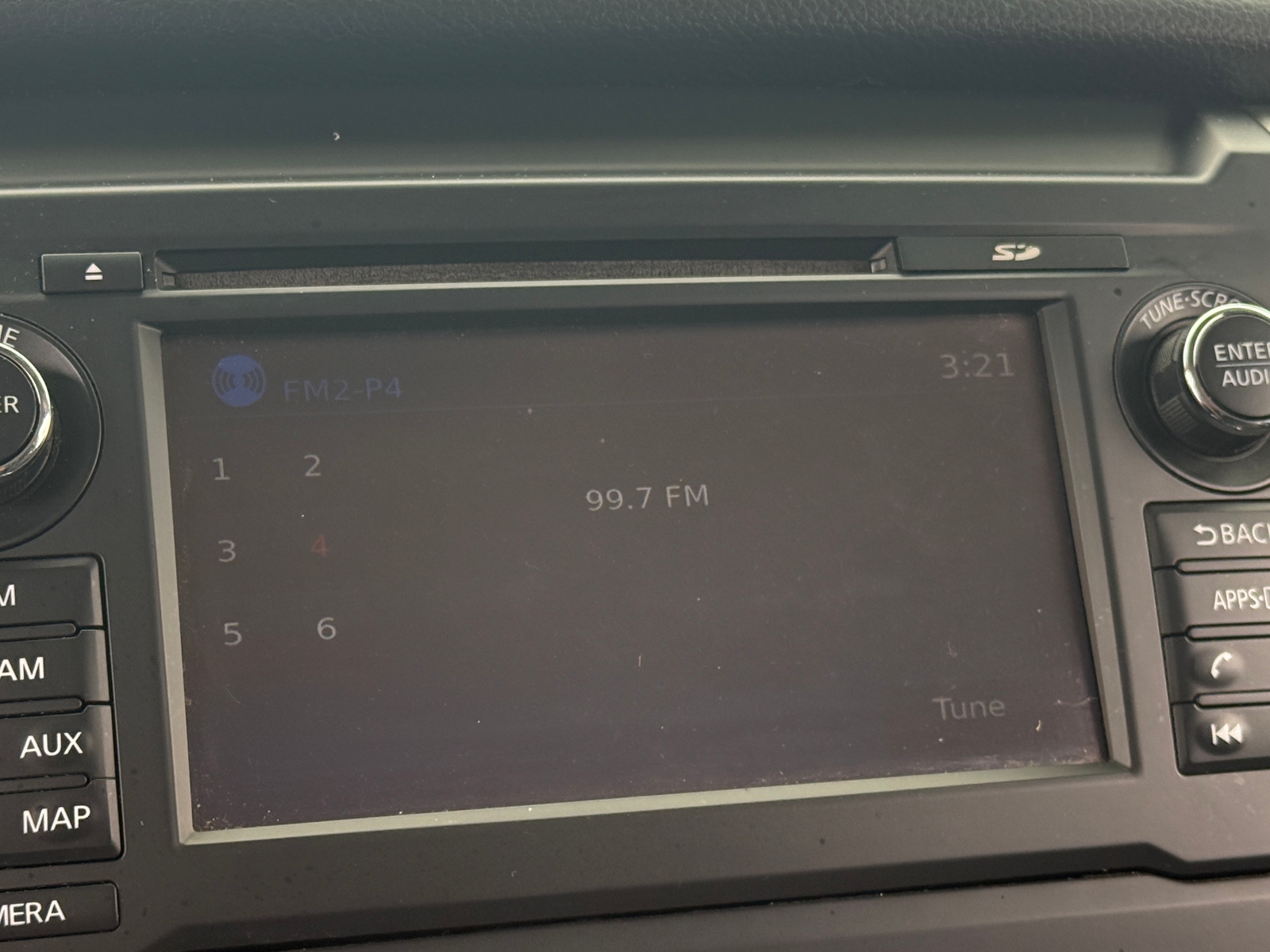 Thumbnail: 2017 Nissan Titan - 4