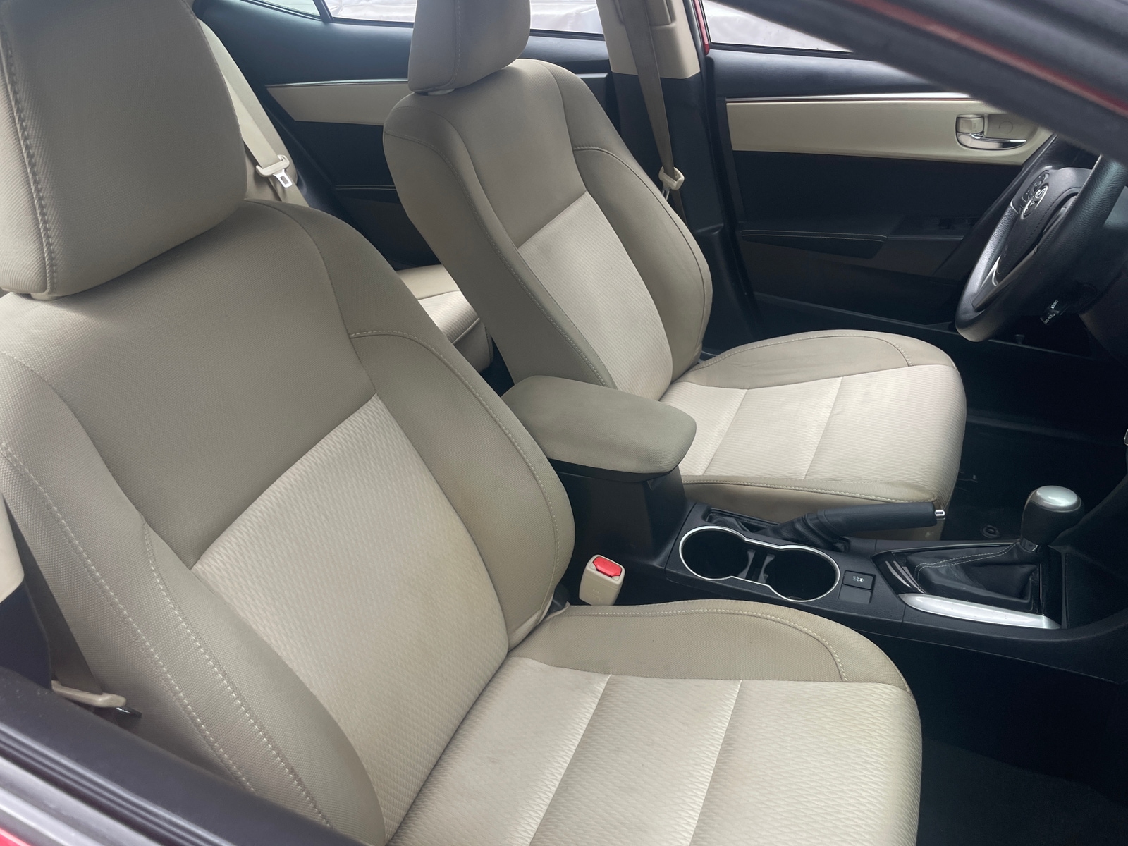 Thumbnail: 2014 Toyota Corolla - 2