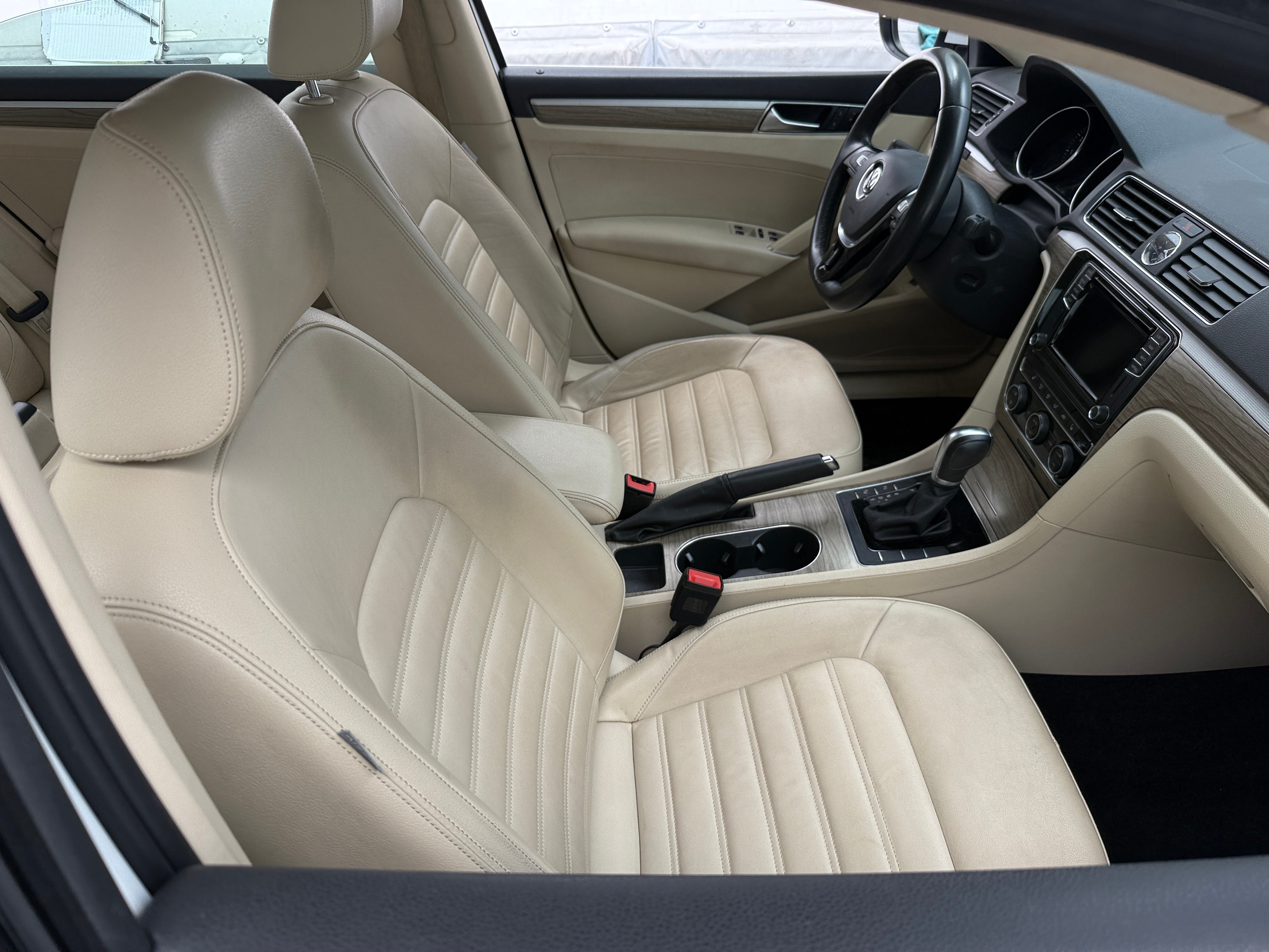 2017 Volkswagen Passat