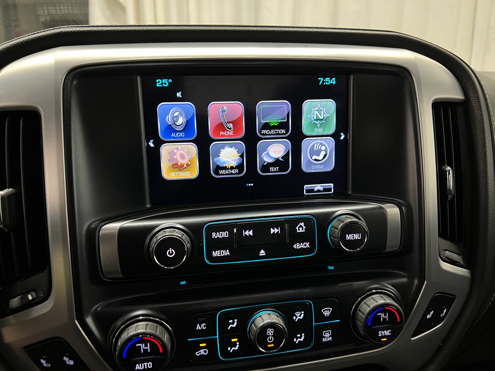 Thumbnail: 2018 GMC Sierra 1500 - 4