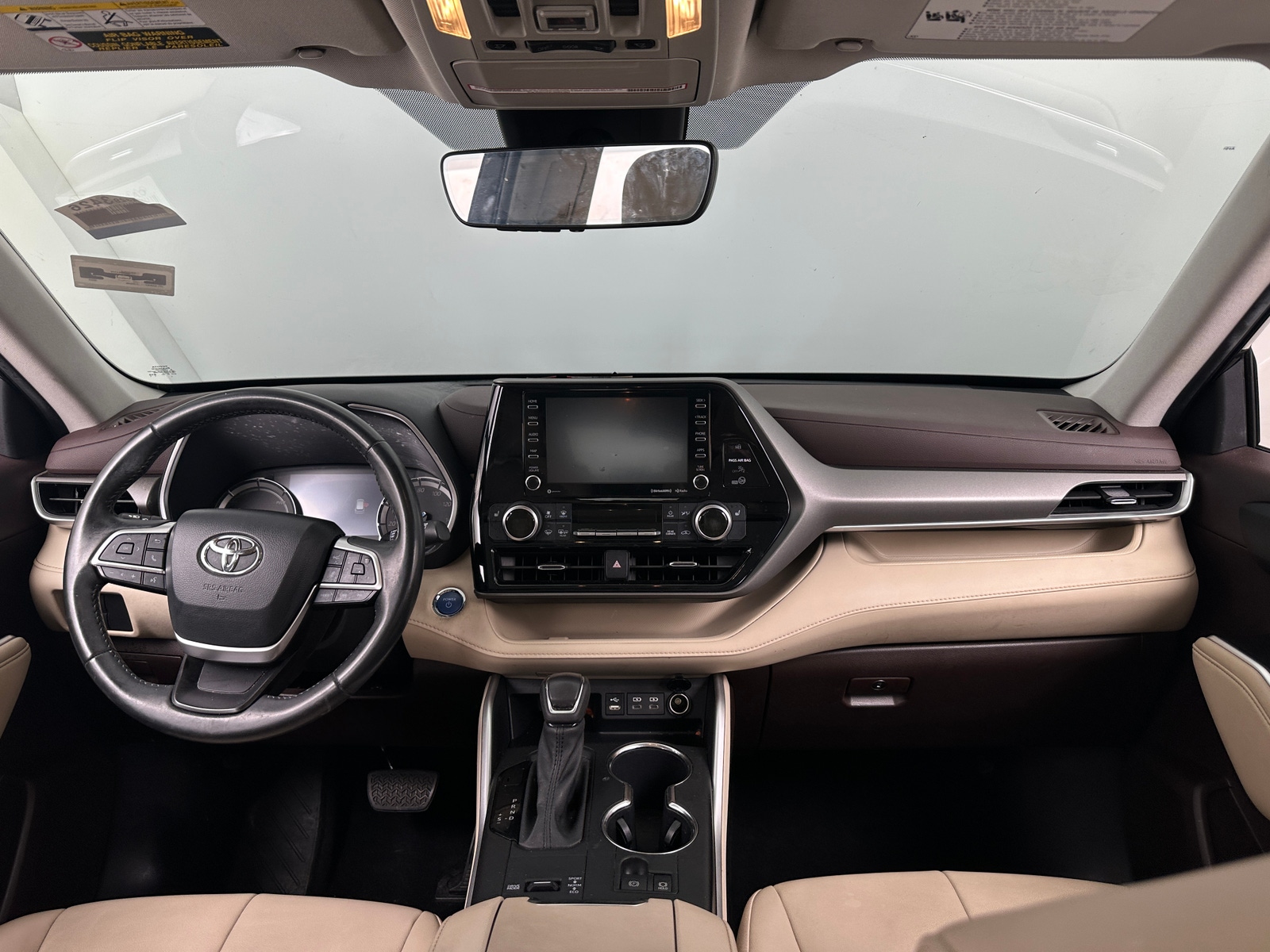 Thumbnail: 2022 Toyota Highlander - 2