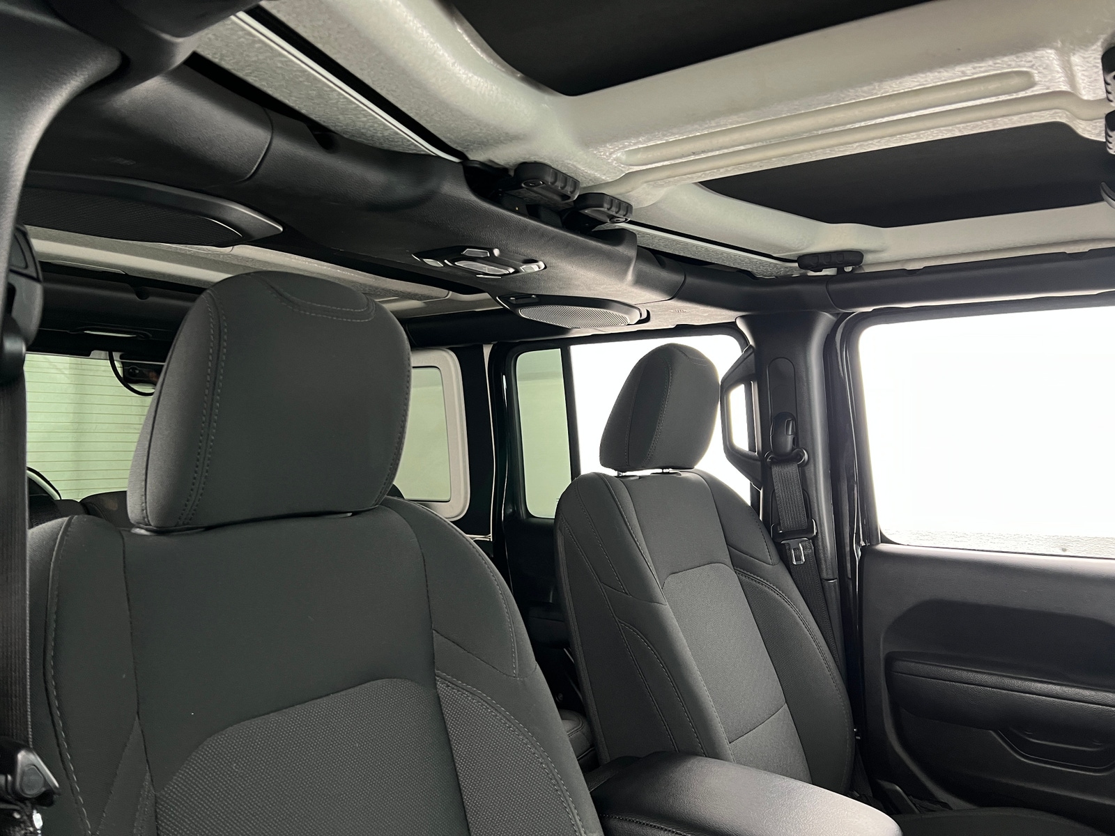 Thumbnail: 2022 Jeep Wrangler - 2