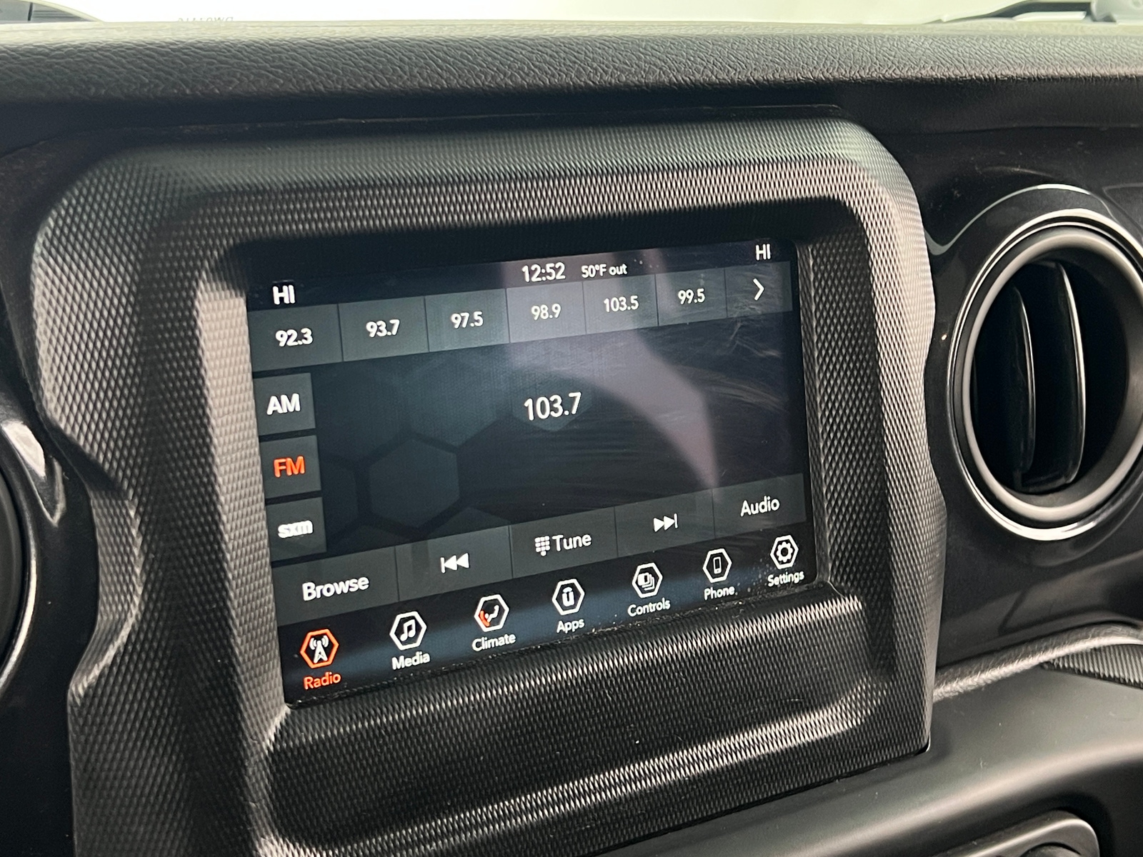 Thumbnail: 2022 Jeep Wrangler - 4