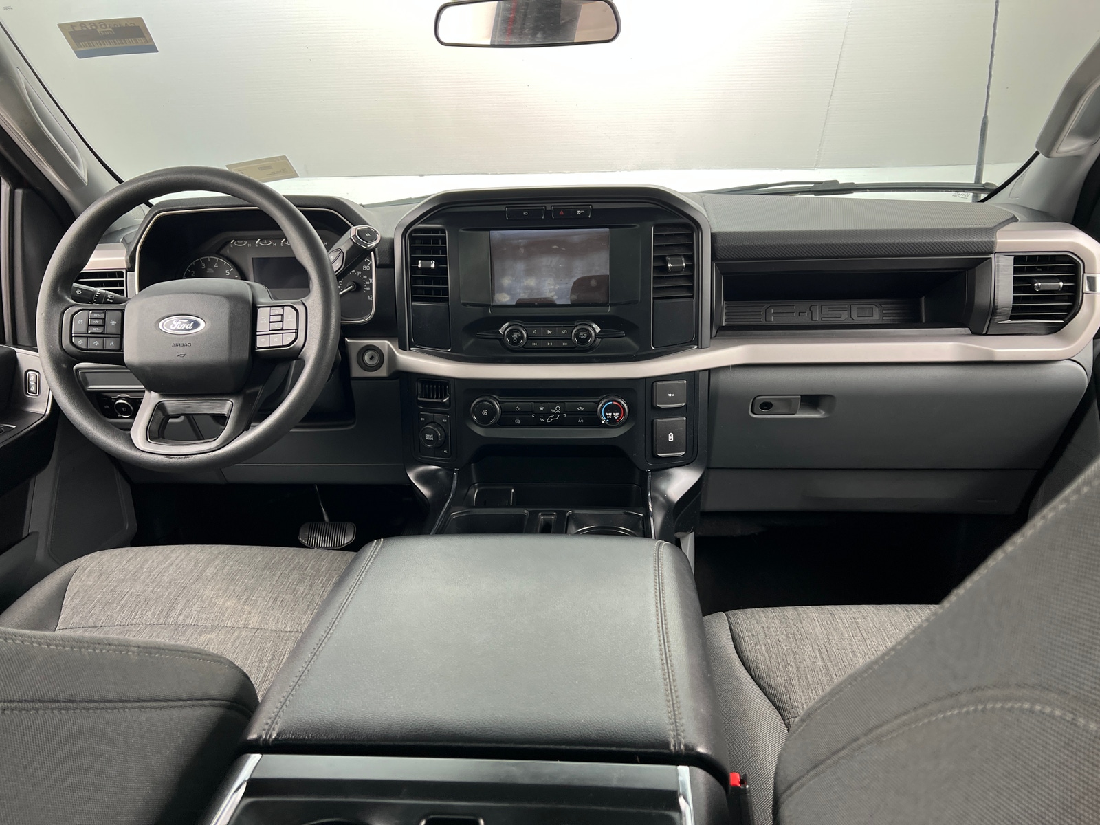 Thumbnail: 2023 Ford Econoline - 3