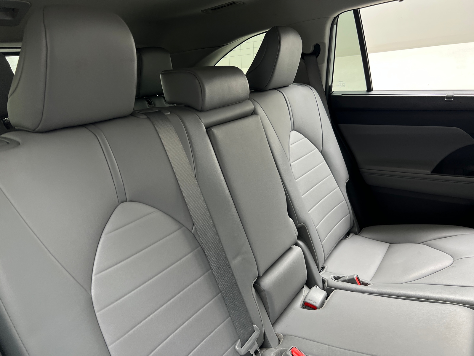 Thumbnail: 2021 Toyota Highlander - 5