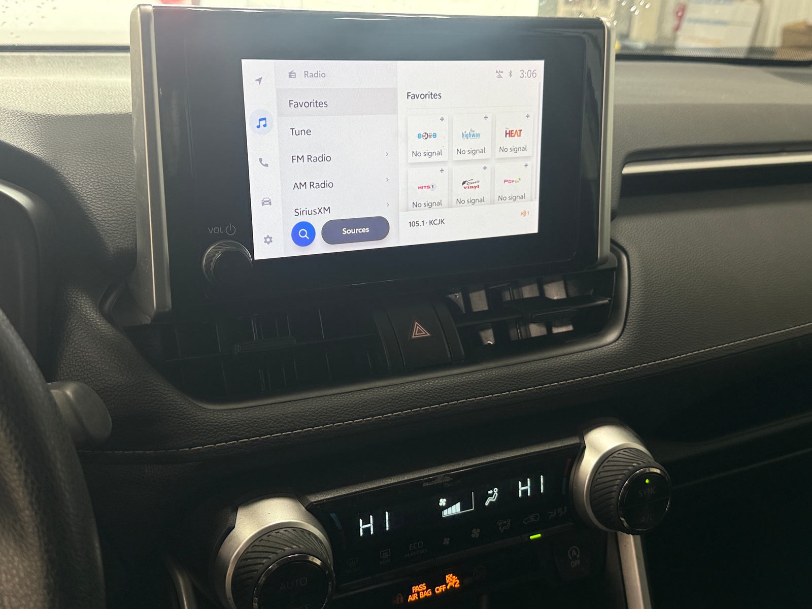 Thumbnail: 2024 Toyota RAV4 - 4