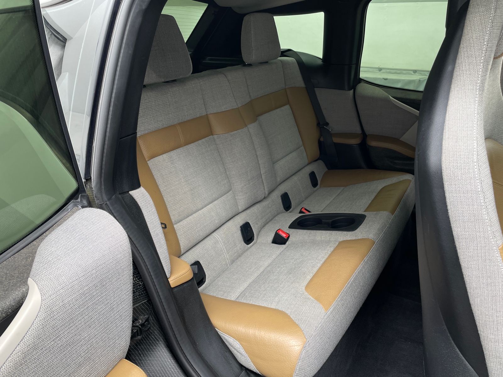 Thumbnail: 2015 BMW i3 - 6