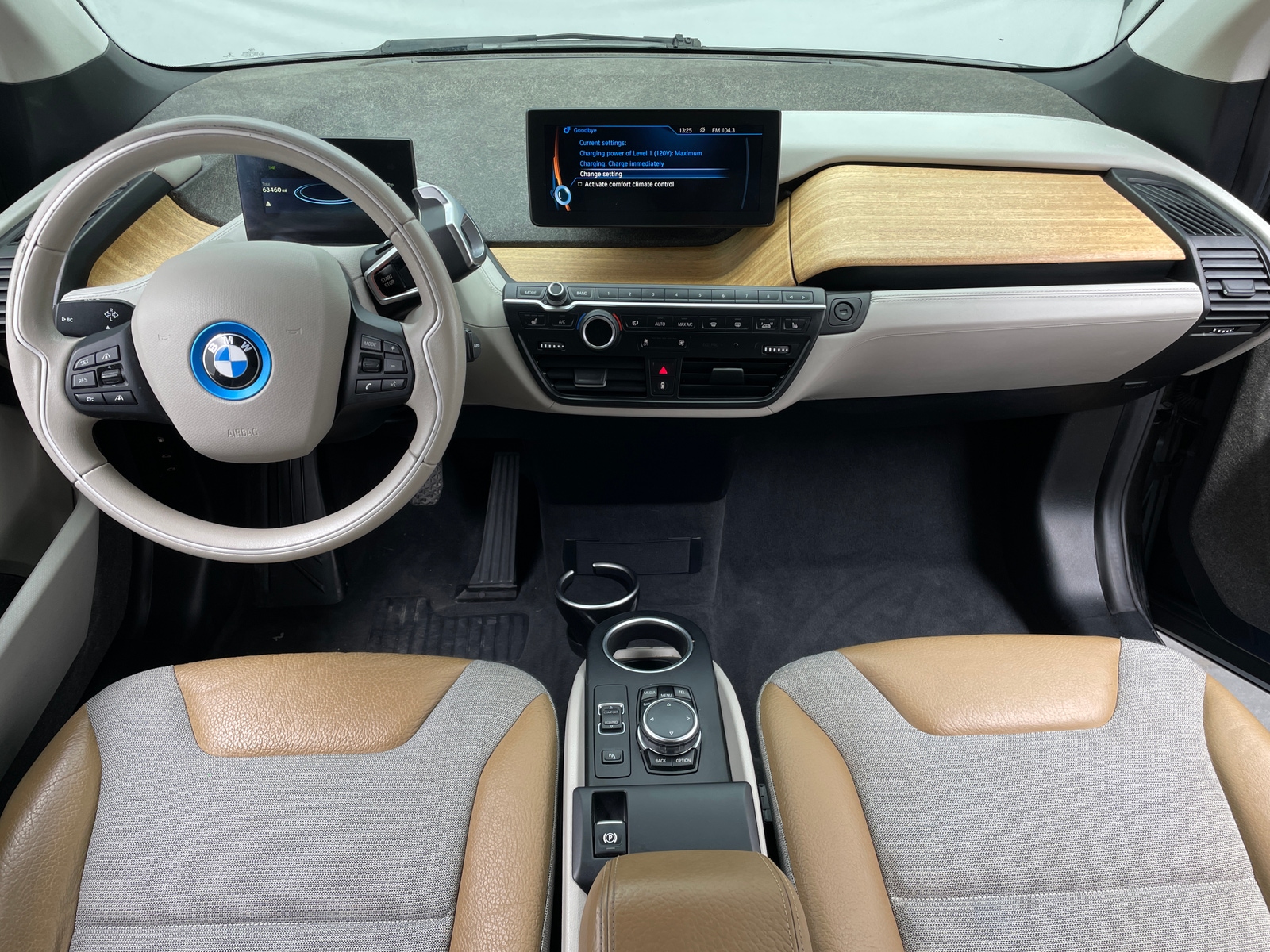 Thumbnail: 2015 BMW i3 - 3