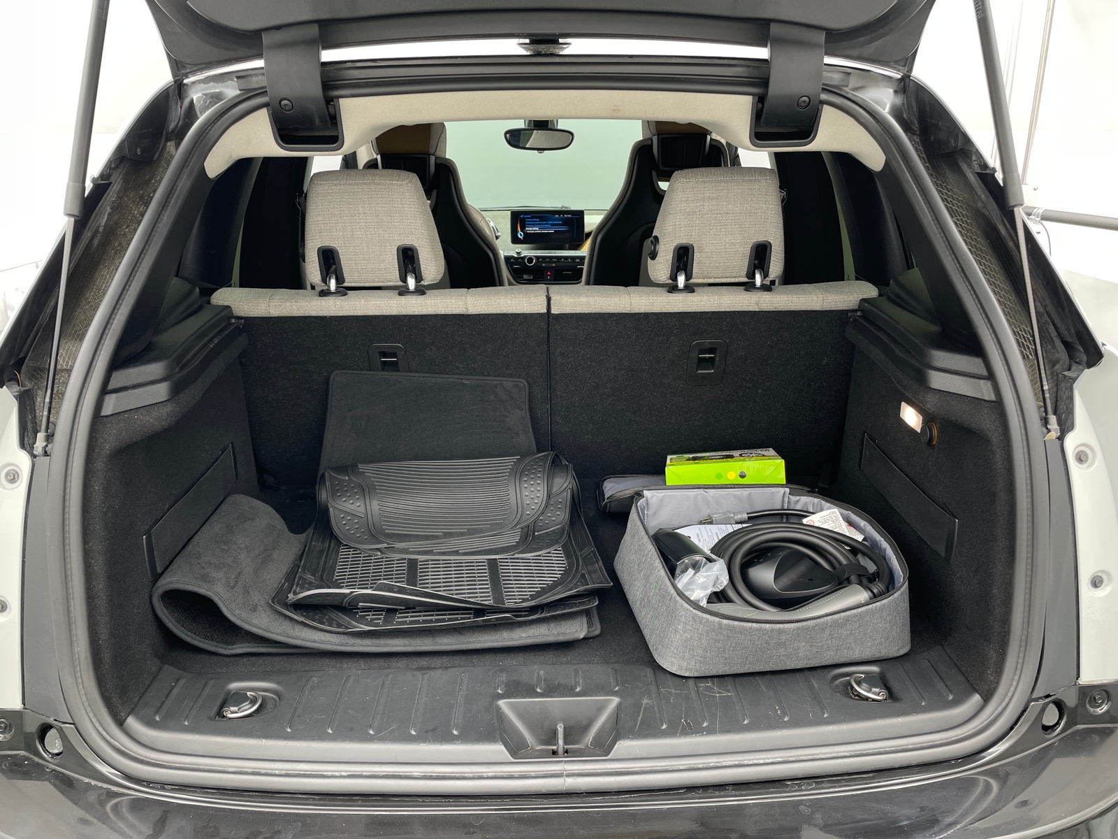 Thumbnail: 2015 BMW i3 - 7