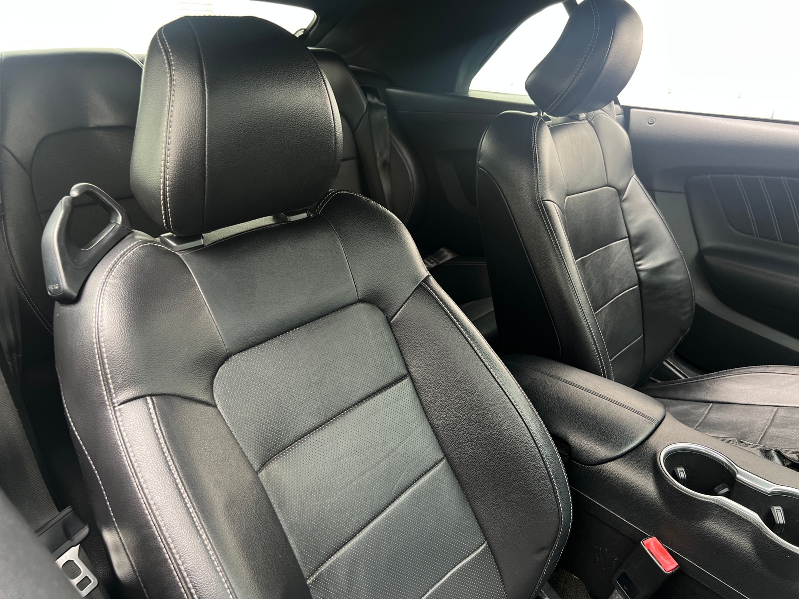 Thumbnail: 2018 Ford Mustang - 2