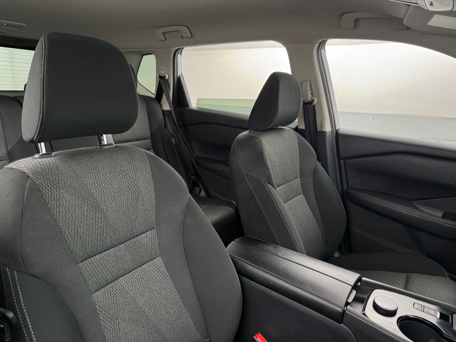 Thumbnail: 2025 Nissan Rogue - 2