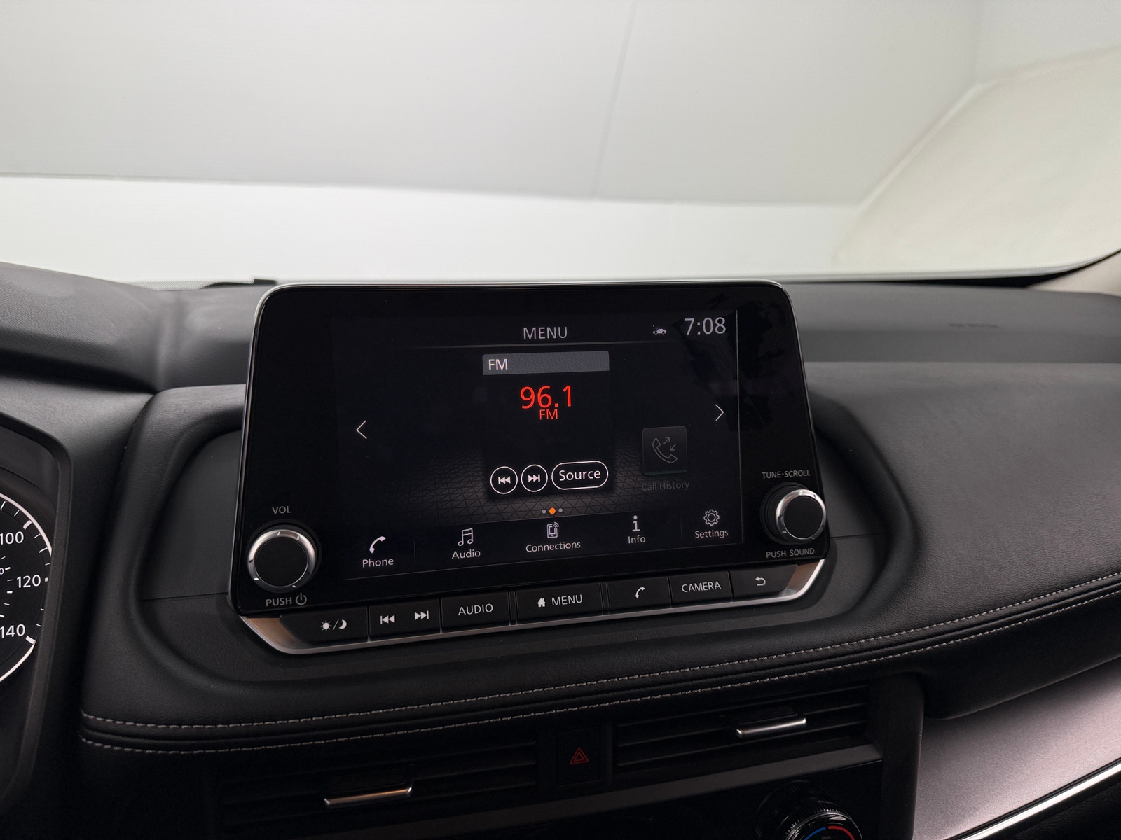 Thumbnail: 2025 Nissan Rogue - 4