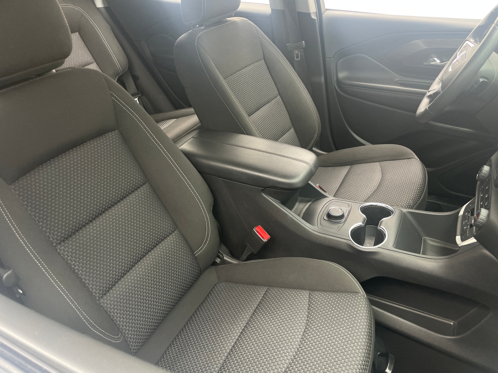 Thumbnail: 2024 GMC Terrain - 2