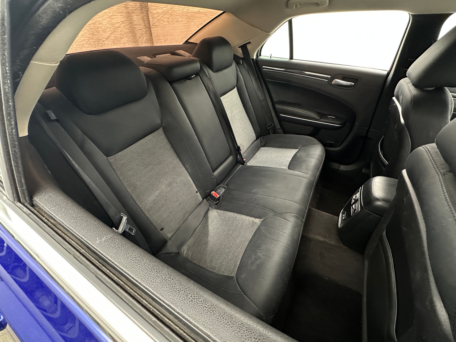 Thumbnail: 2019 Chrysler 300 - 6