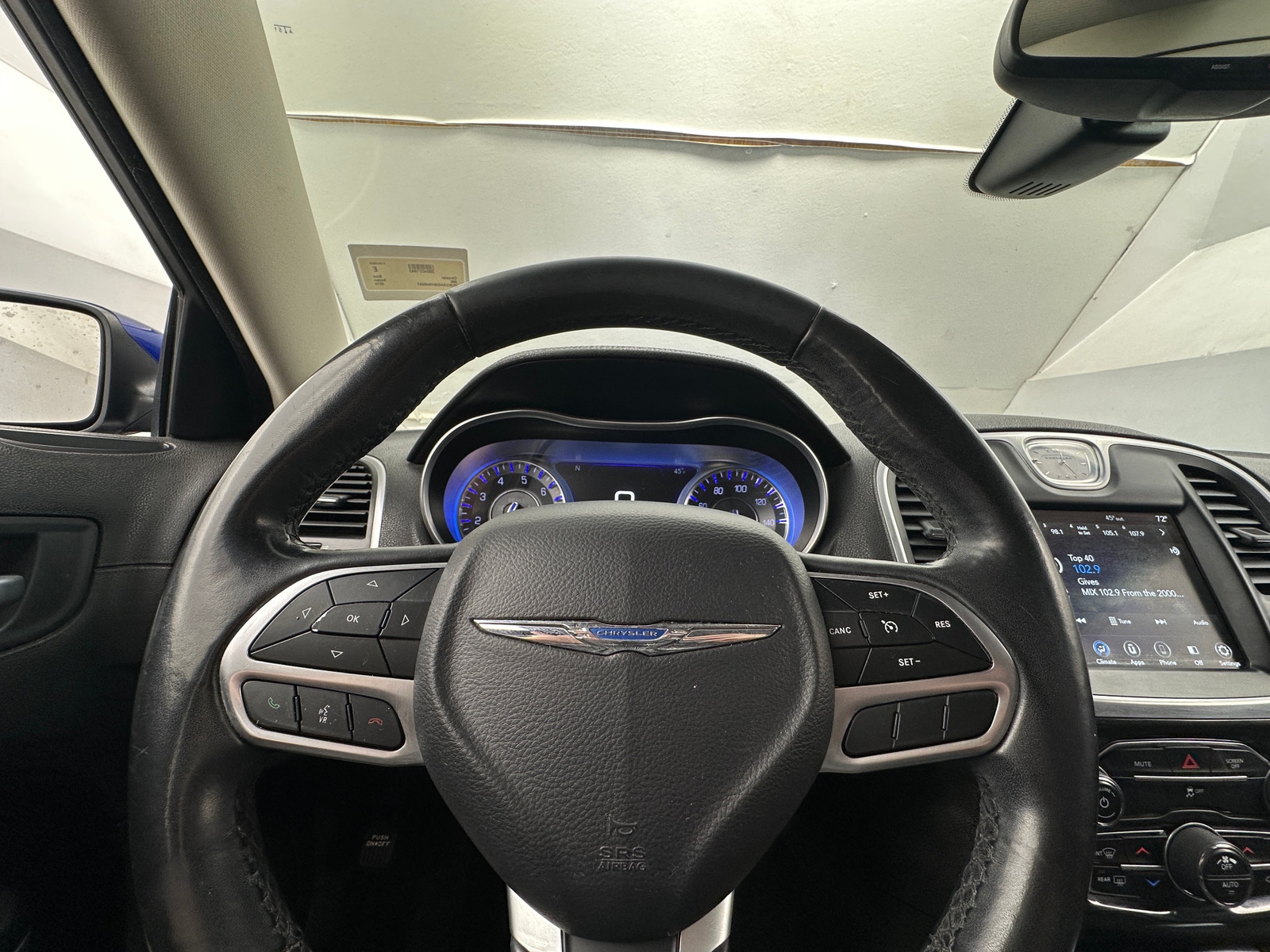 Thumbnail: 2019 Chrysler 300 - 5