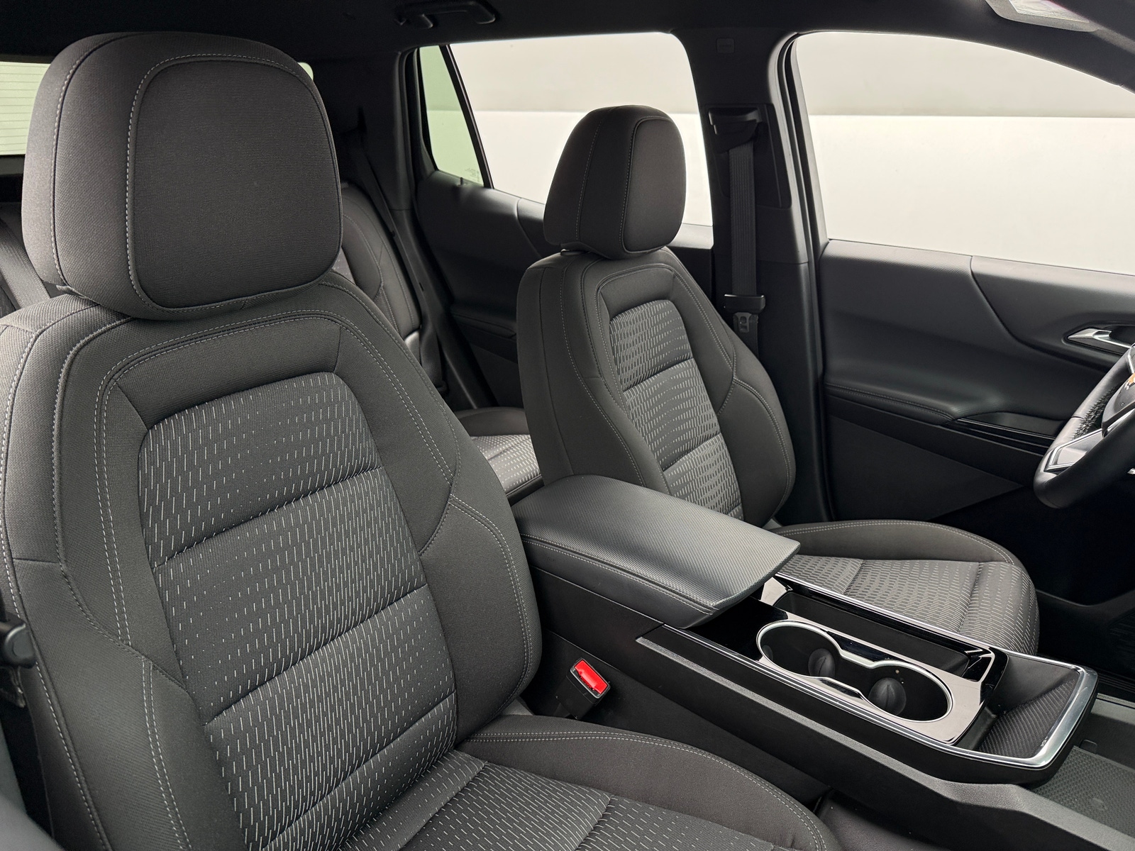 Thumbnail: 2025 Chevrolet Equinox - 2