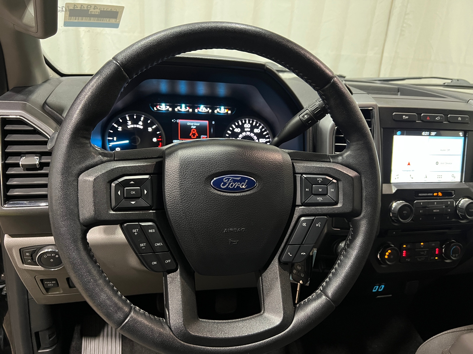 Thumbnail: 2018 Ford Econoline - 5