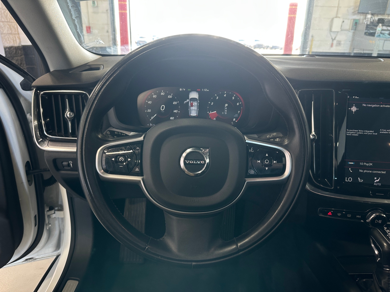 Thumbnail: 2020 Volvo V60 - 4