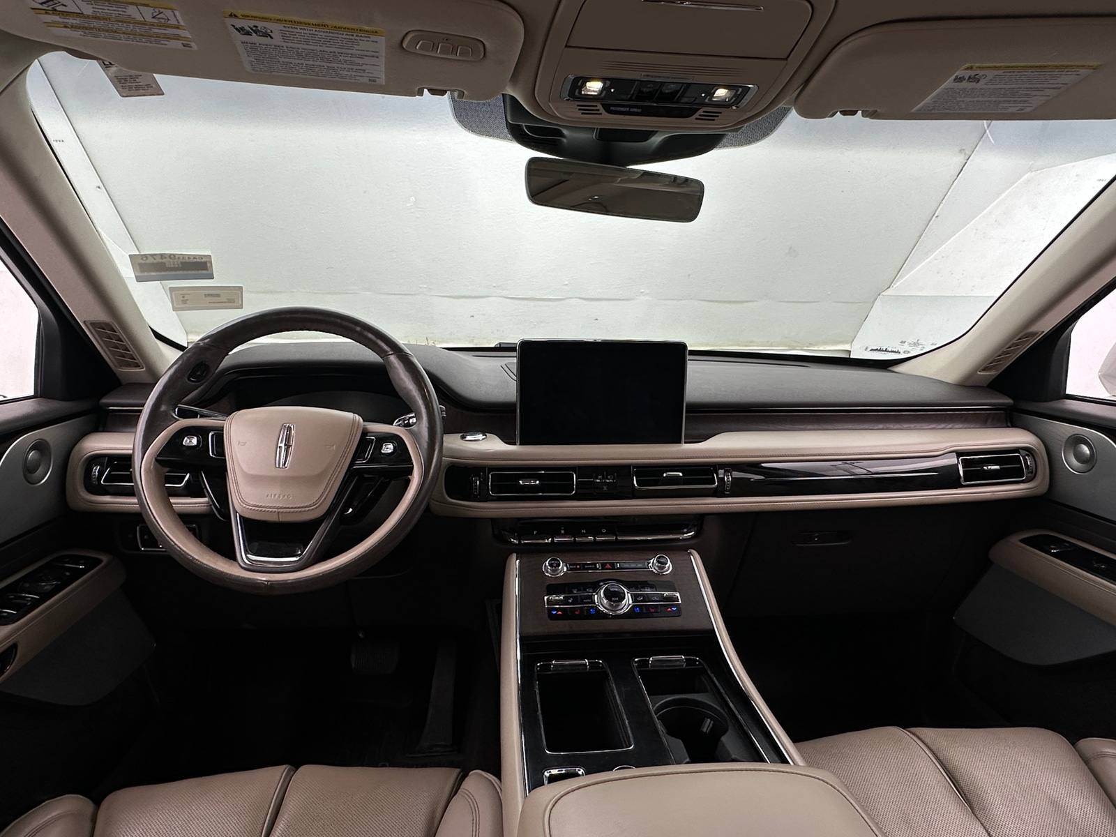 Thumbnail: 2021 Lincoln Aviator - 2