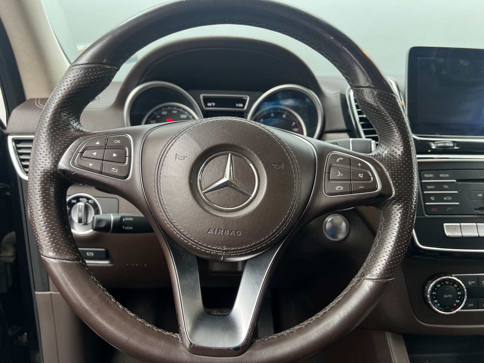 Thumbnail: 2017 Mercedes-Benz GLS - 4