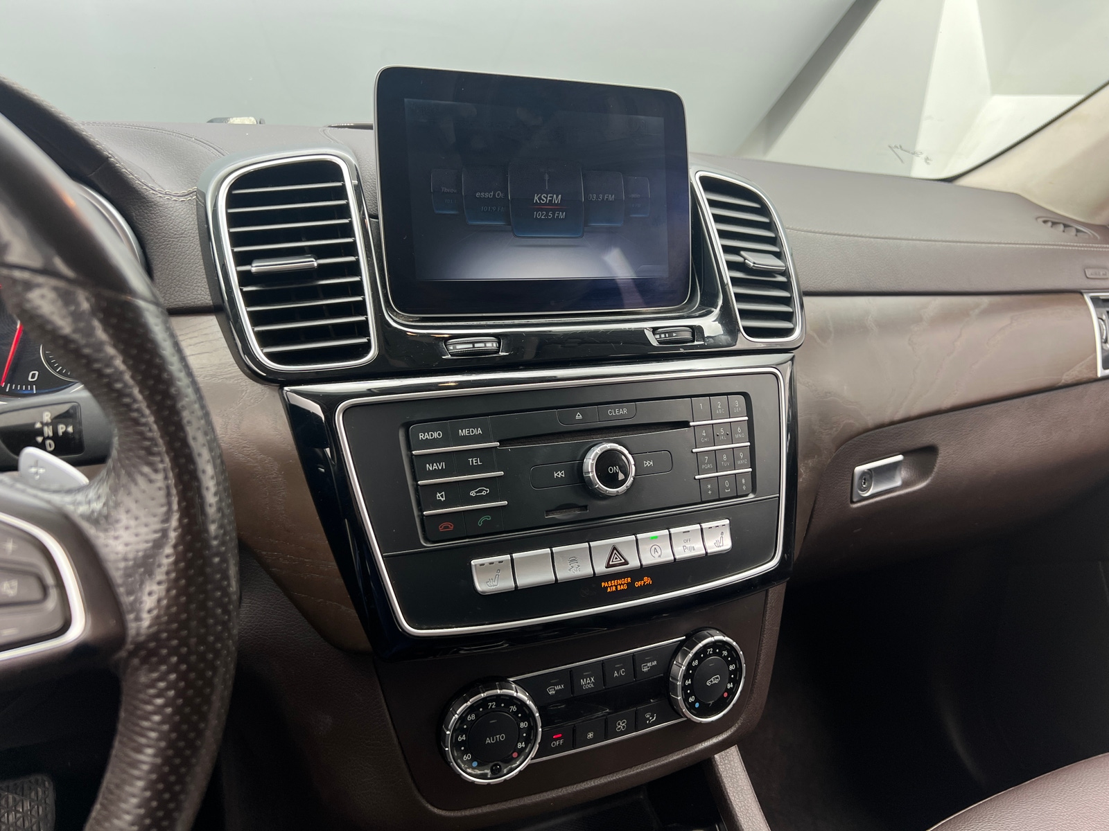 Thumbnail: 2017 Mercedes-Benz GLS - 3