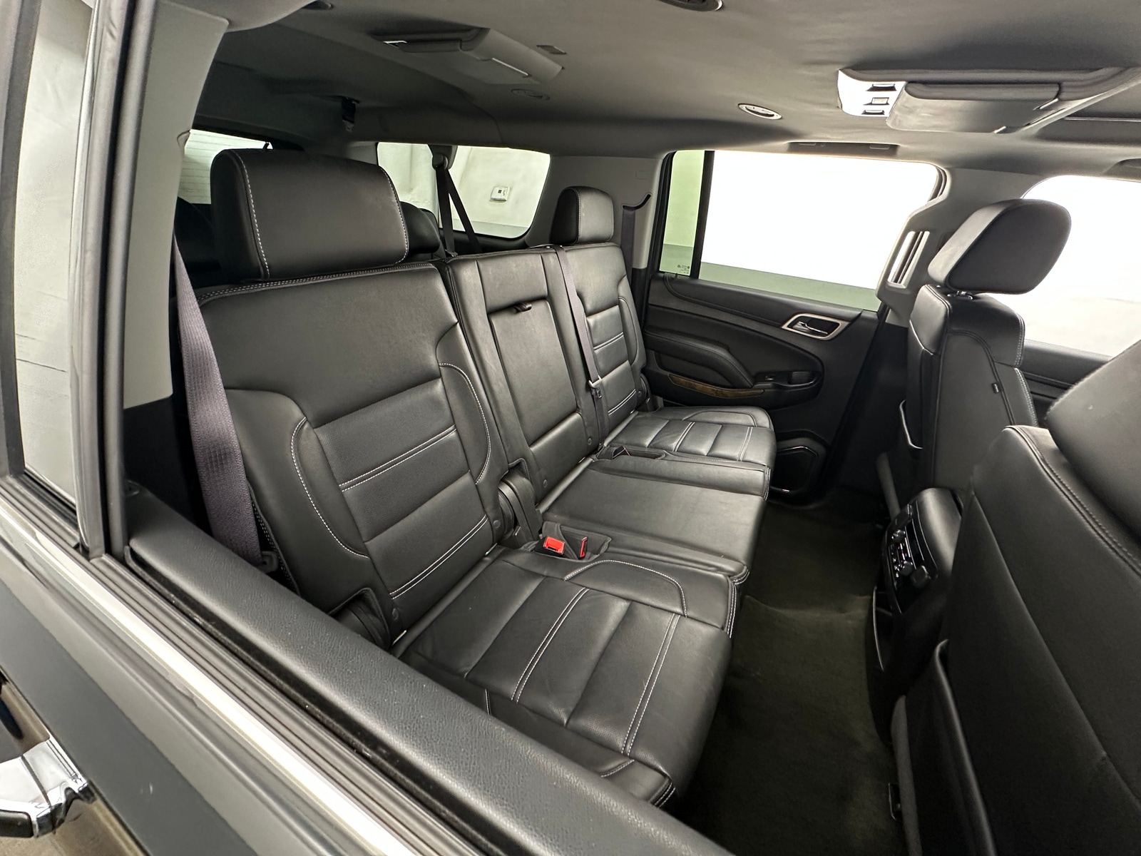 Thumbnail: 2017 GMC Yukon XL - 5