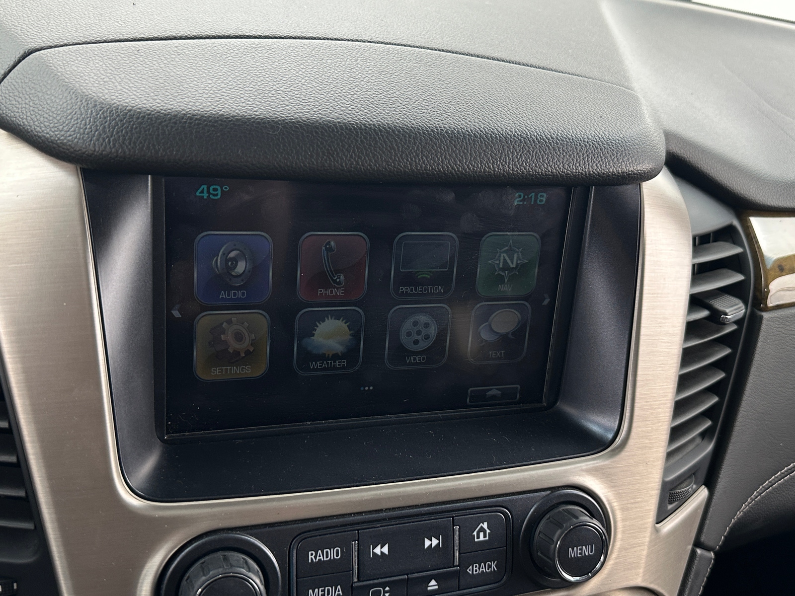 Thumbnail: 2017 GMC Yukon XL - 3