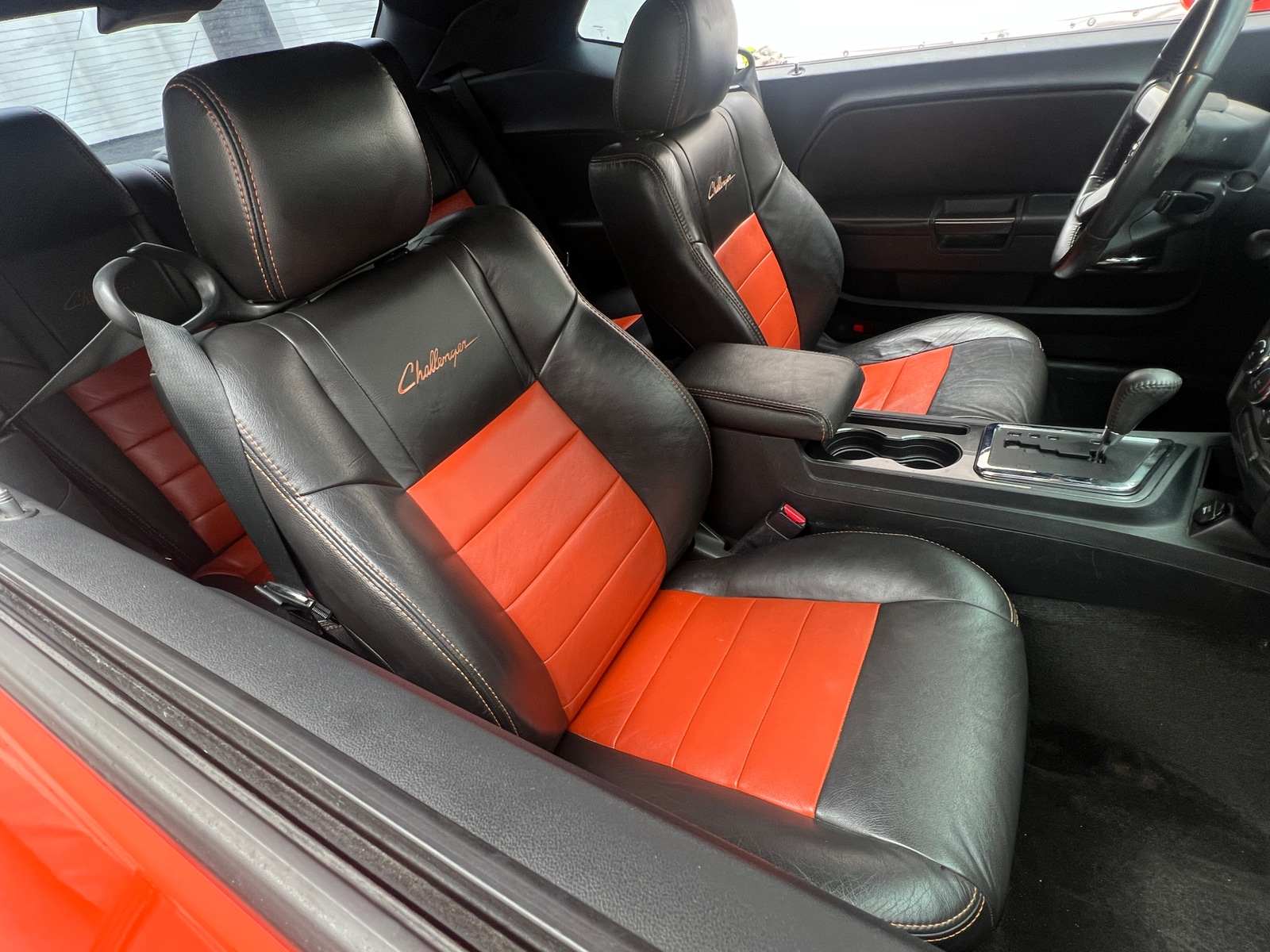 Thumbnail: 2010 Dodge Challenger - 2