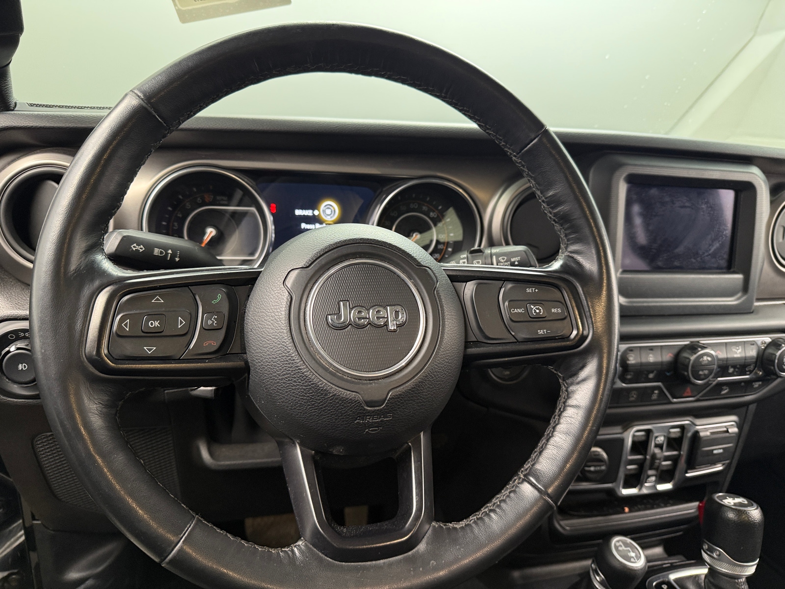 Thumbnail: 2019 Jeep Wrangler - 5