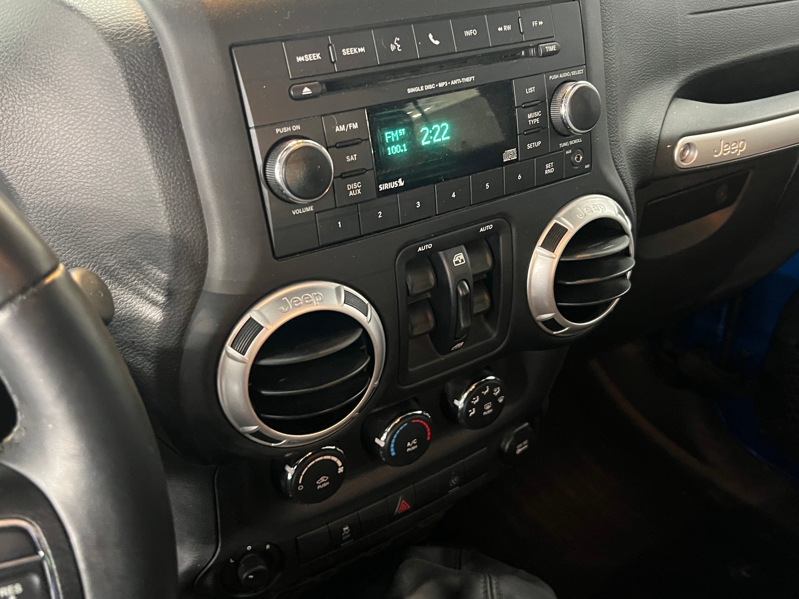 Thumbnail: 2015 Jeep Wrangler - 4