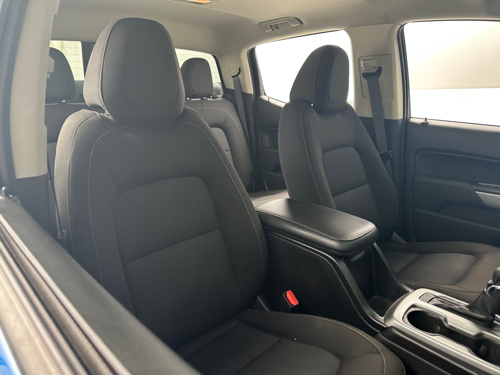 Thumbnail: 2022 Chevrolet Colorado - 2