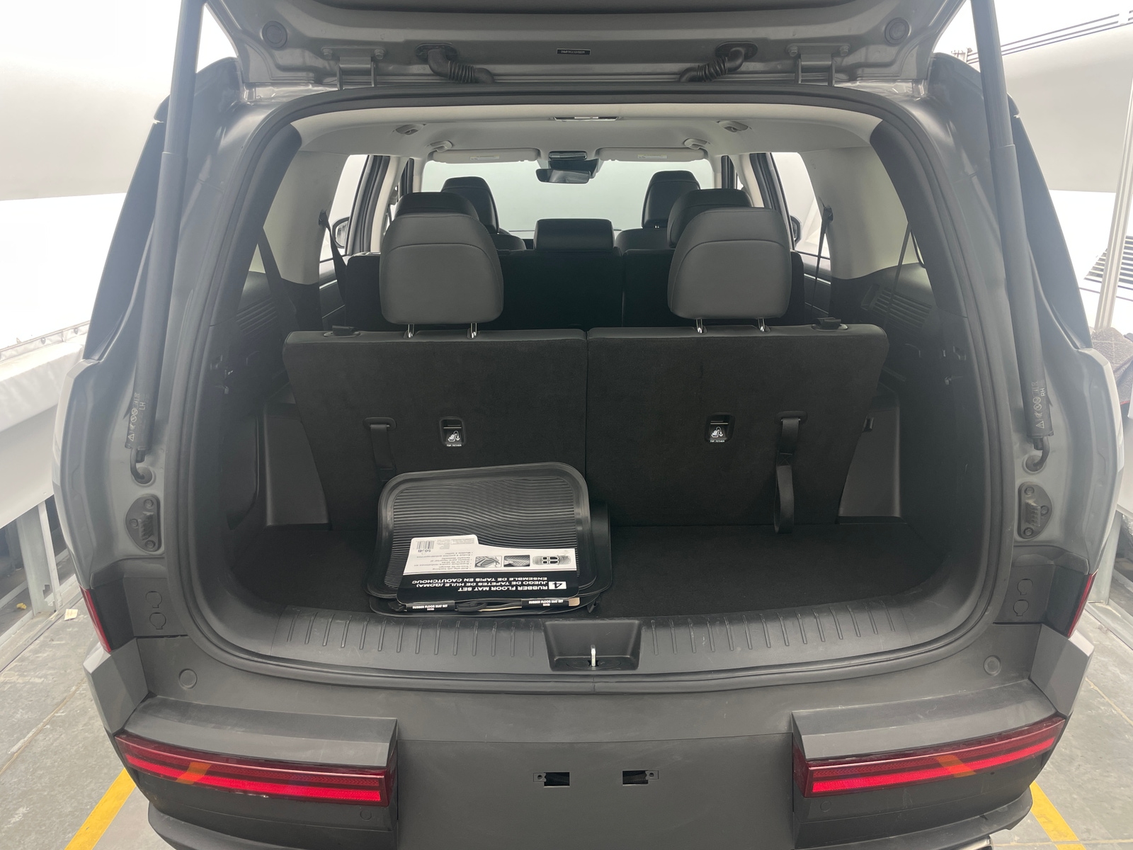 Thumbnail: 2025 Hyundai Santa Fe - 6