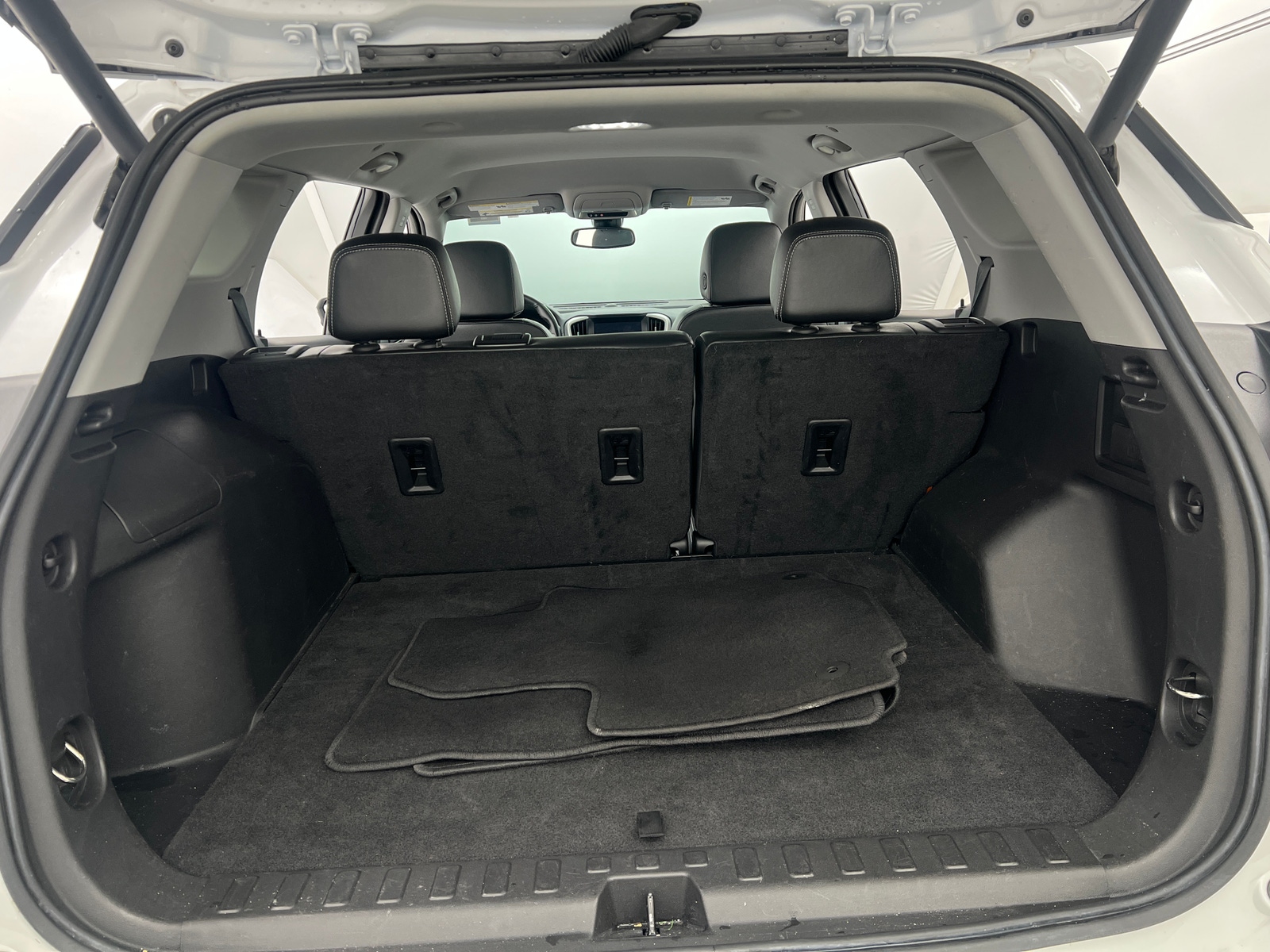 Thumbnail: 2024 GMC Terrain - 6