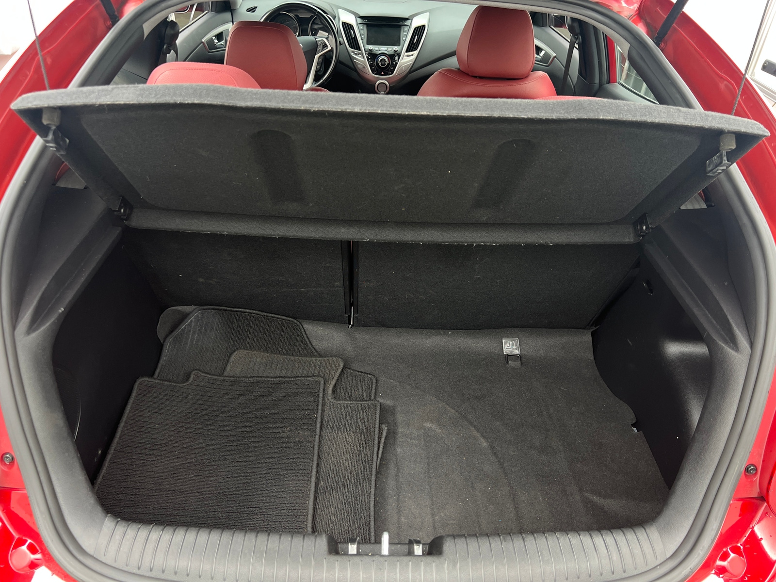 Thumbnail: 2015 Hyundai Veloster - 5