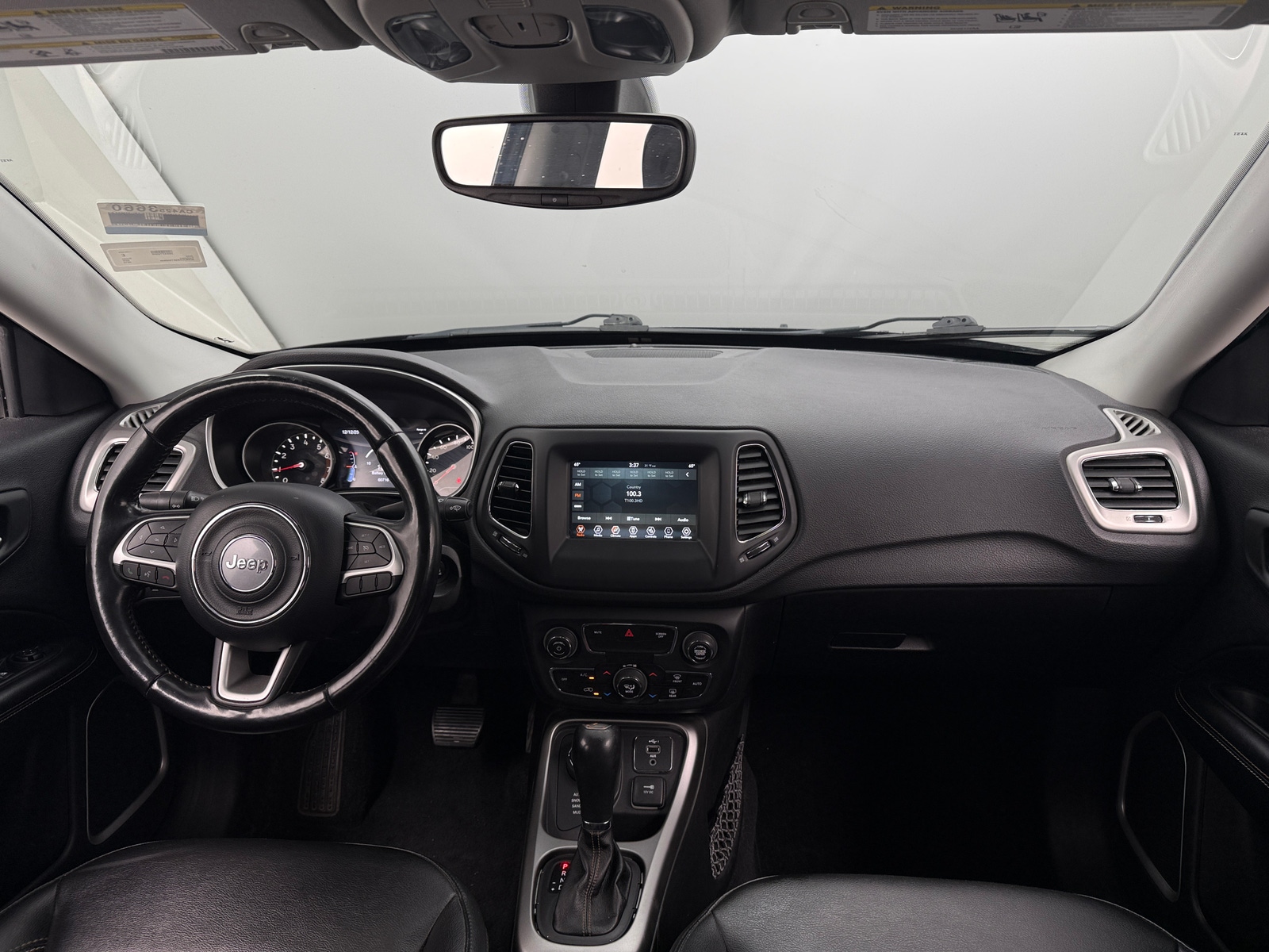 Thumbnail: 2019 Jeep Compass - 3