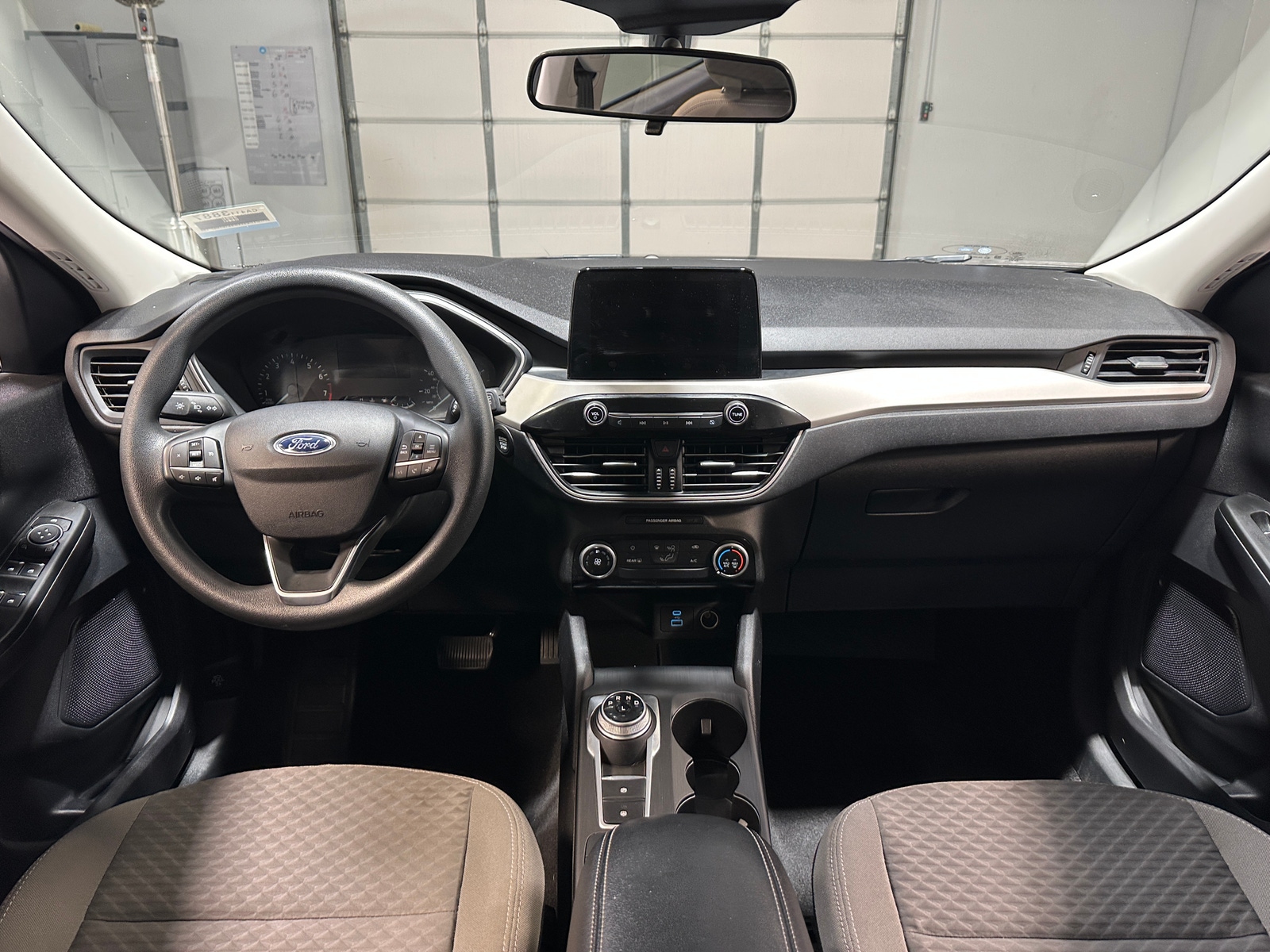 Thumbnail: 2022 Ford Escape - 3