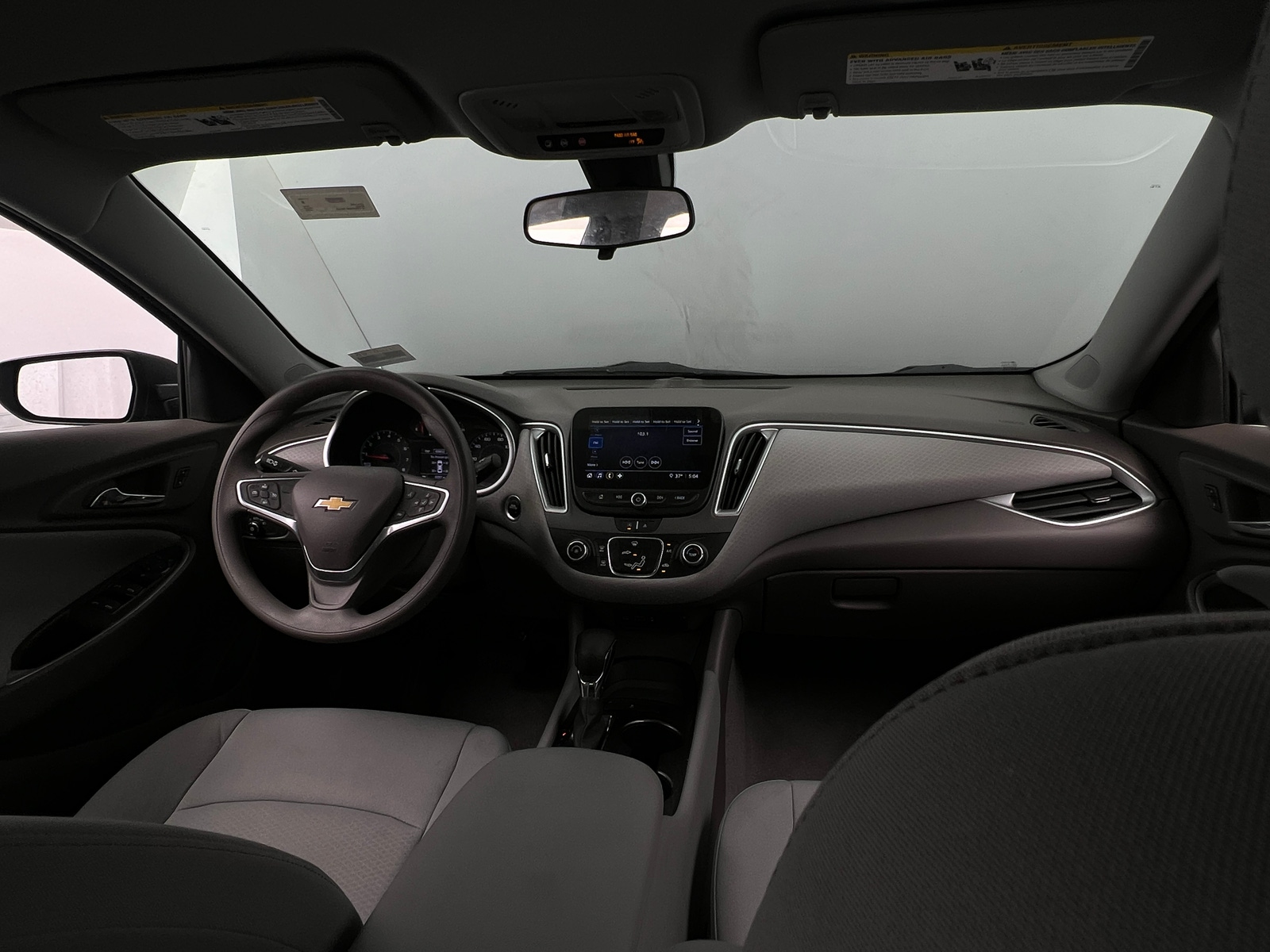 Thumbnail: 2022 Chevrolet Malibu - 3