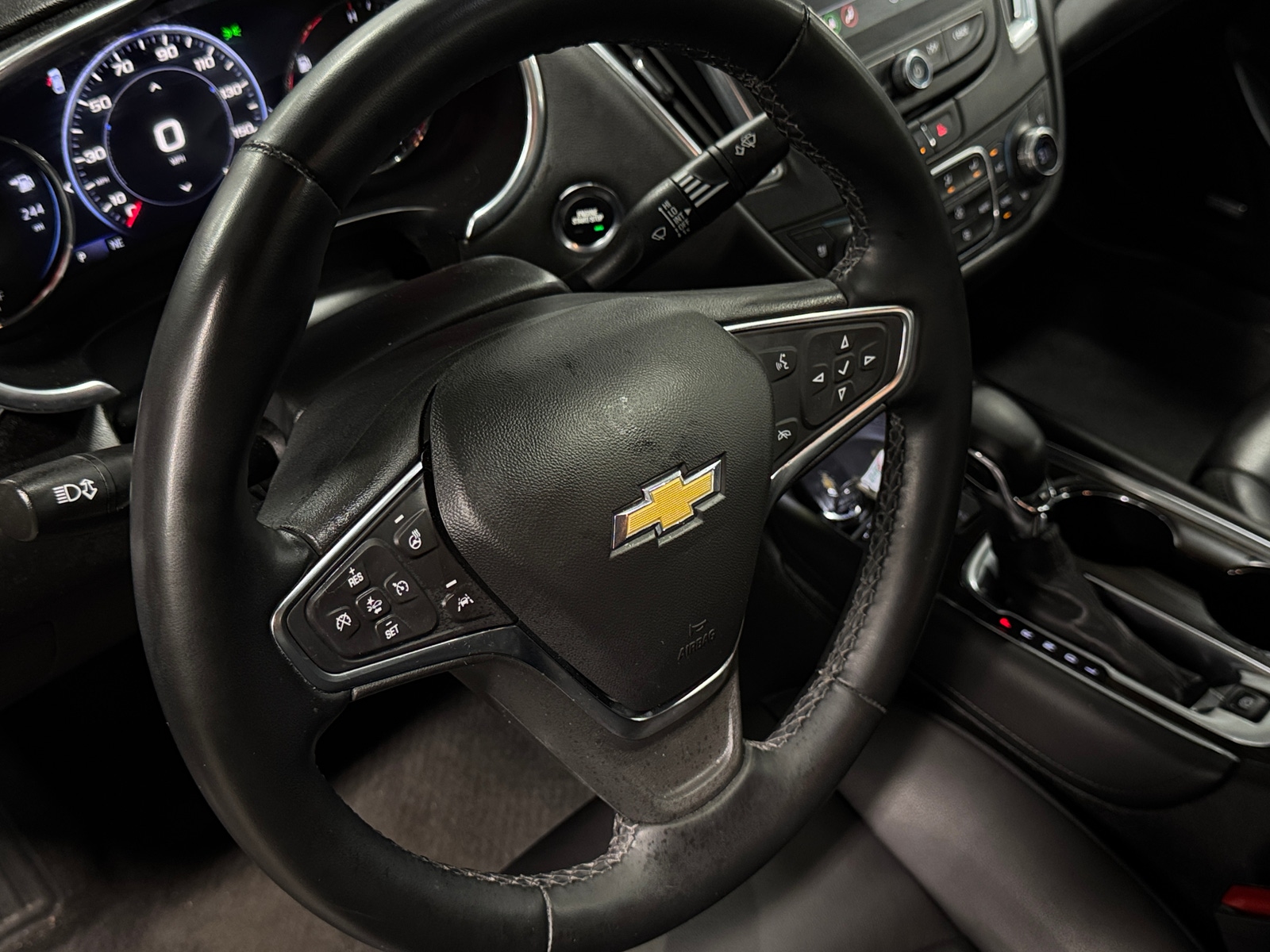 Thumbnail: 2024 Chevrolet Malibu - 4