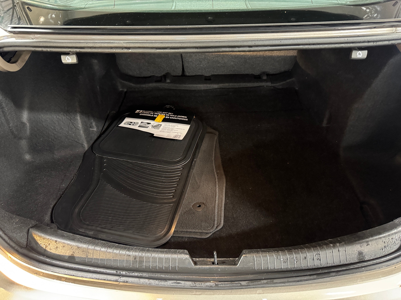 Thumbnail: 2024 Chevrolet Malibu - 6