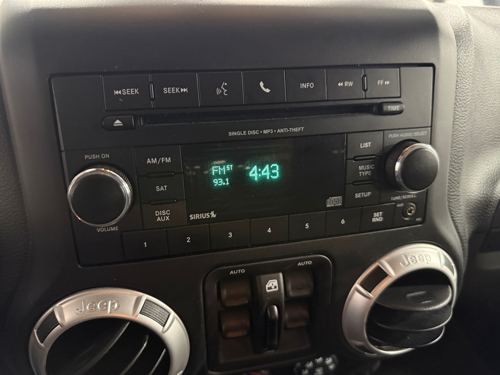 Thumbnail: 2017 Jeep Wrangler - 4