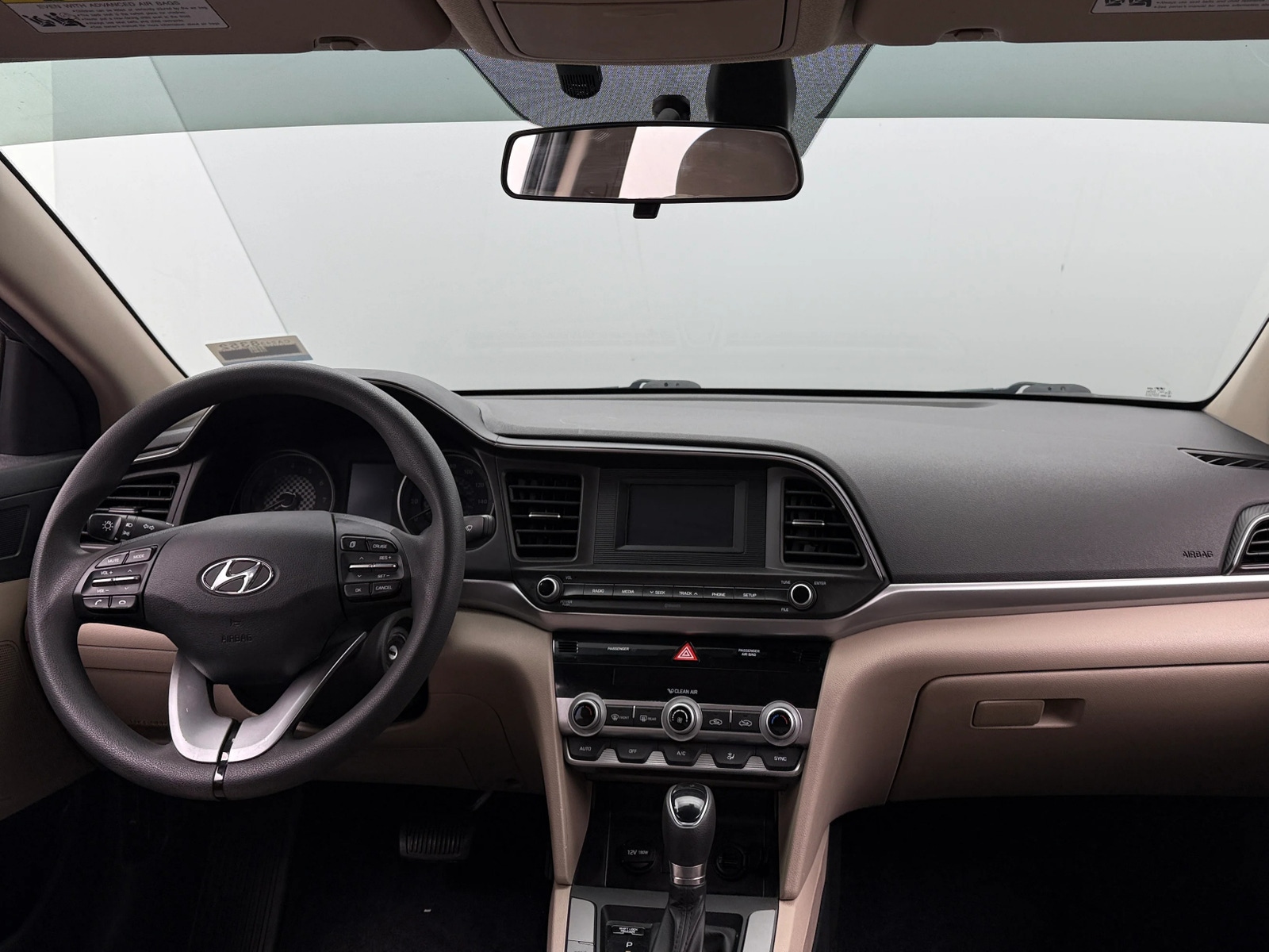 Thumbnail: 2020 Hyundai Elantra - 3